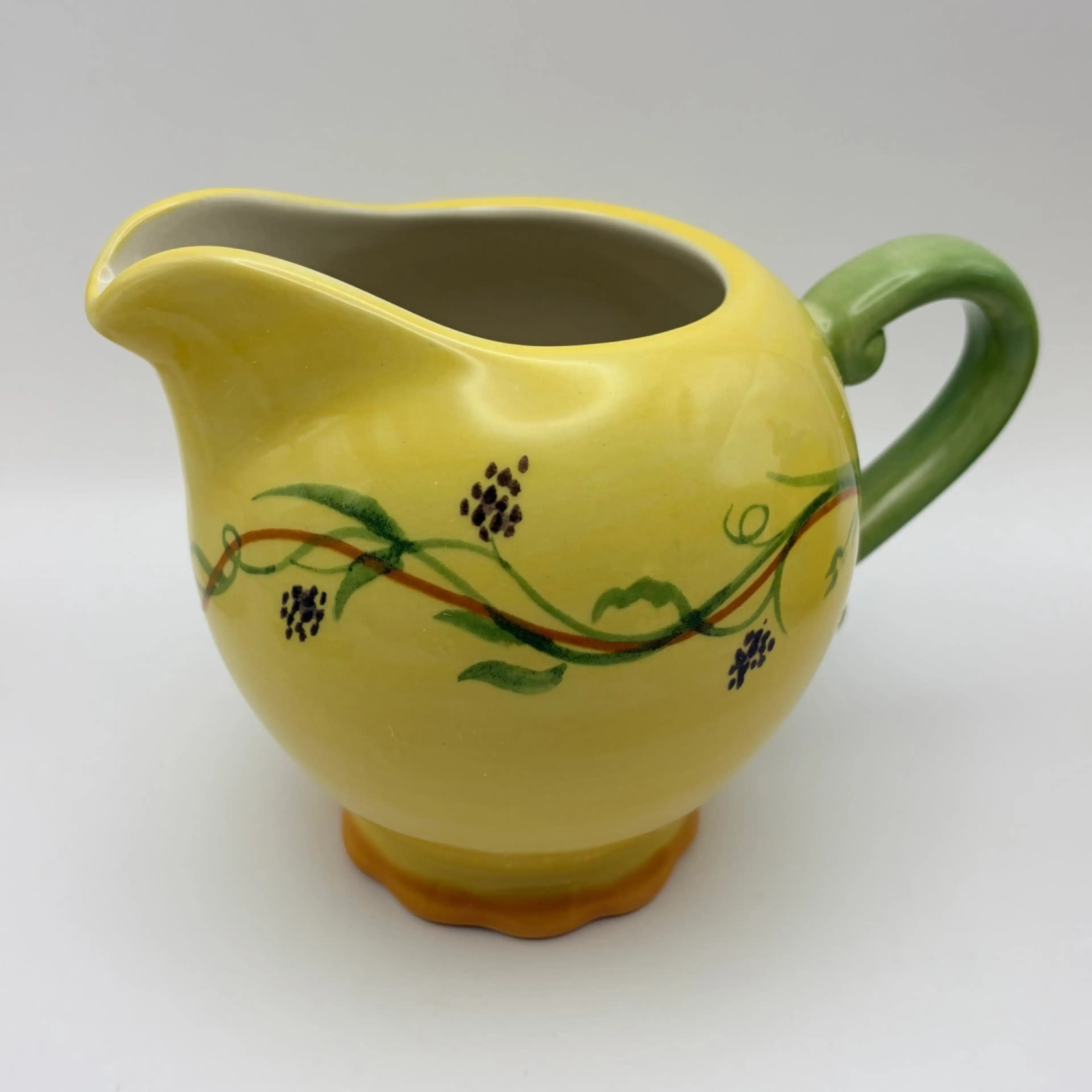 Image 4 of 16