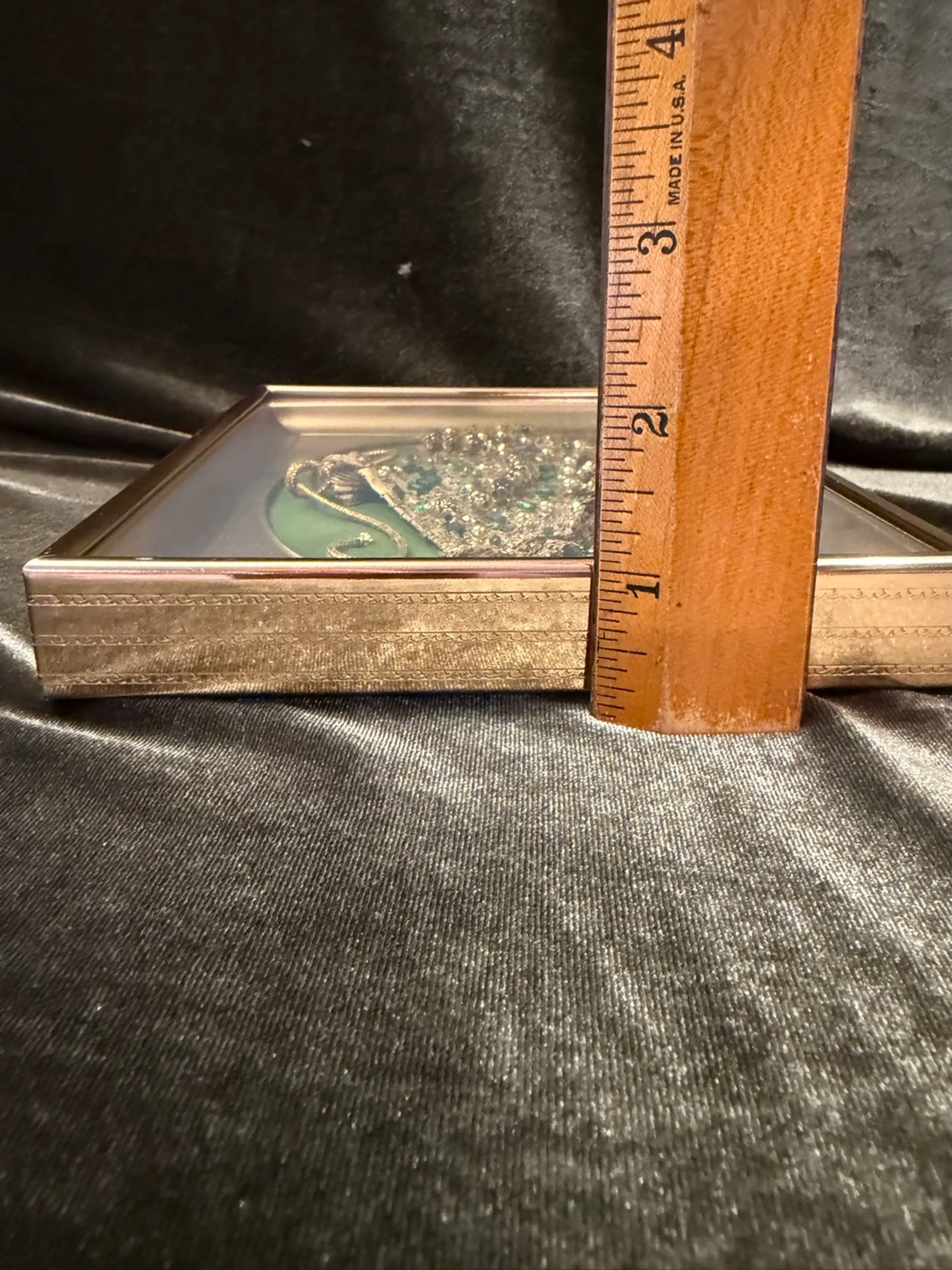Image 3 of 6
