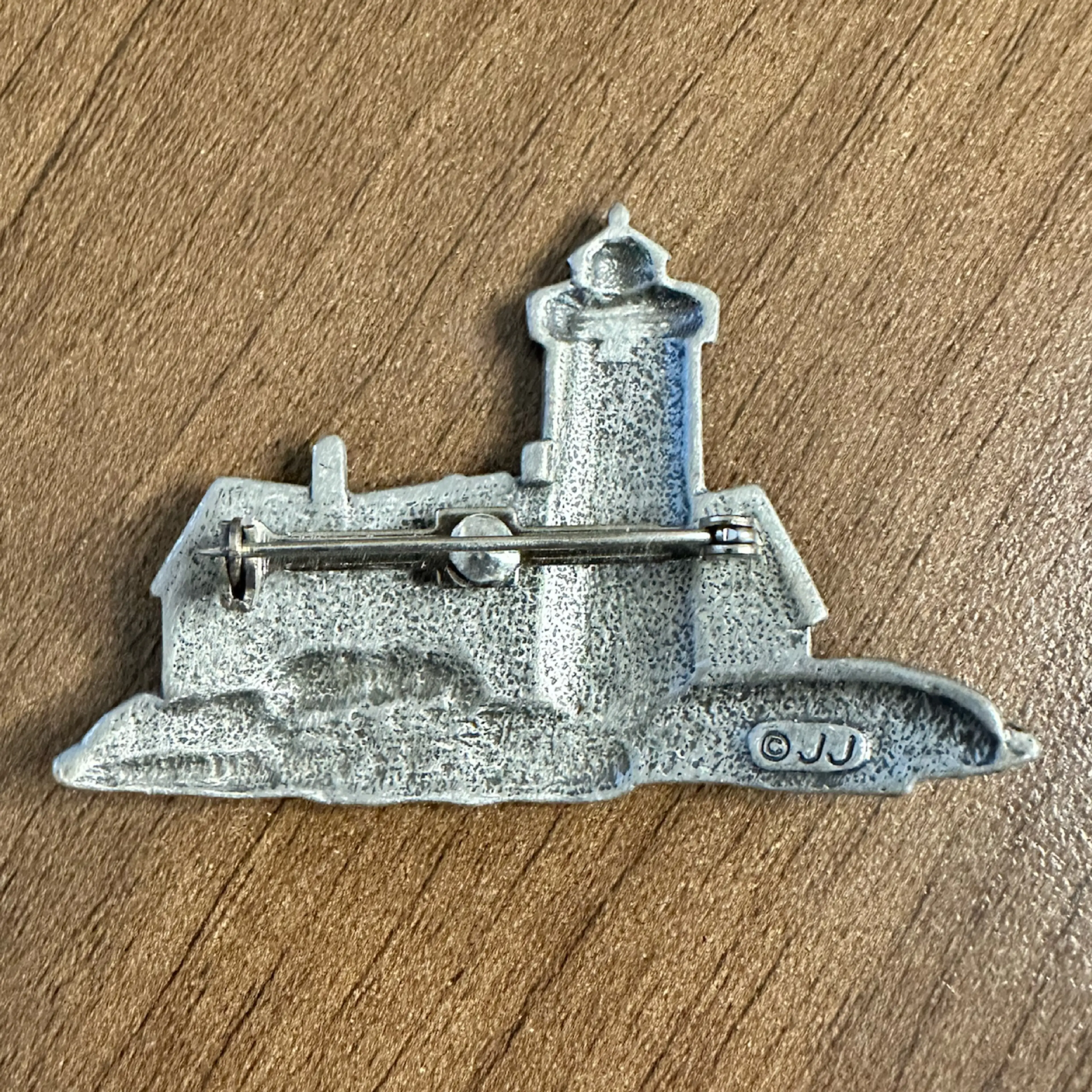 Image 2 of 2