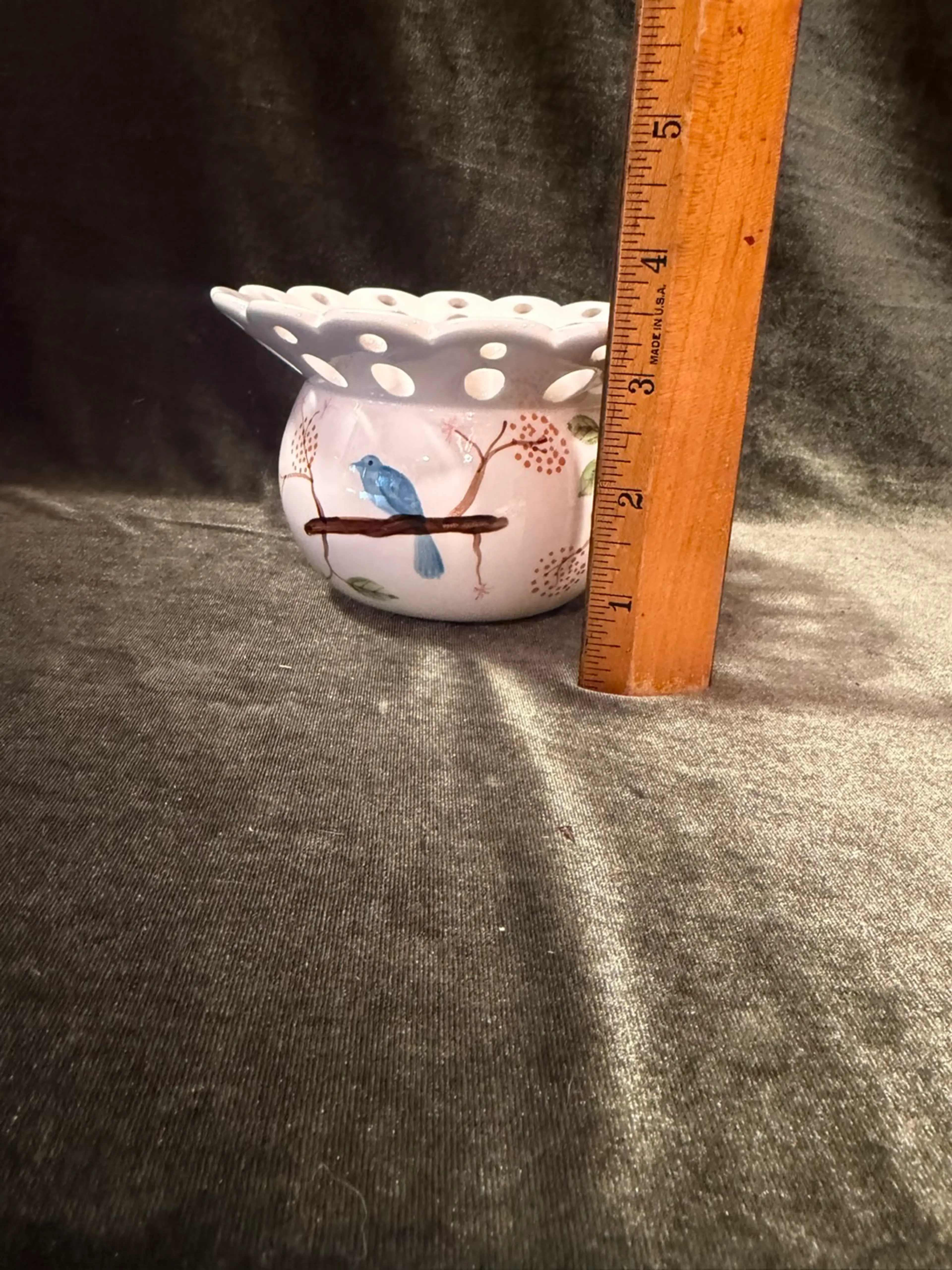 Image 2 of 8