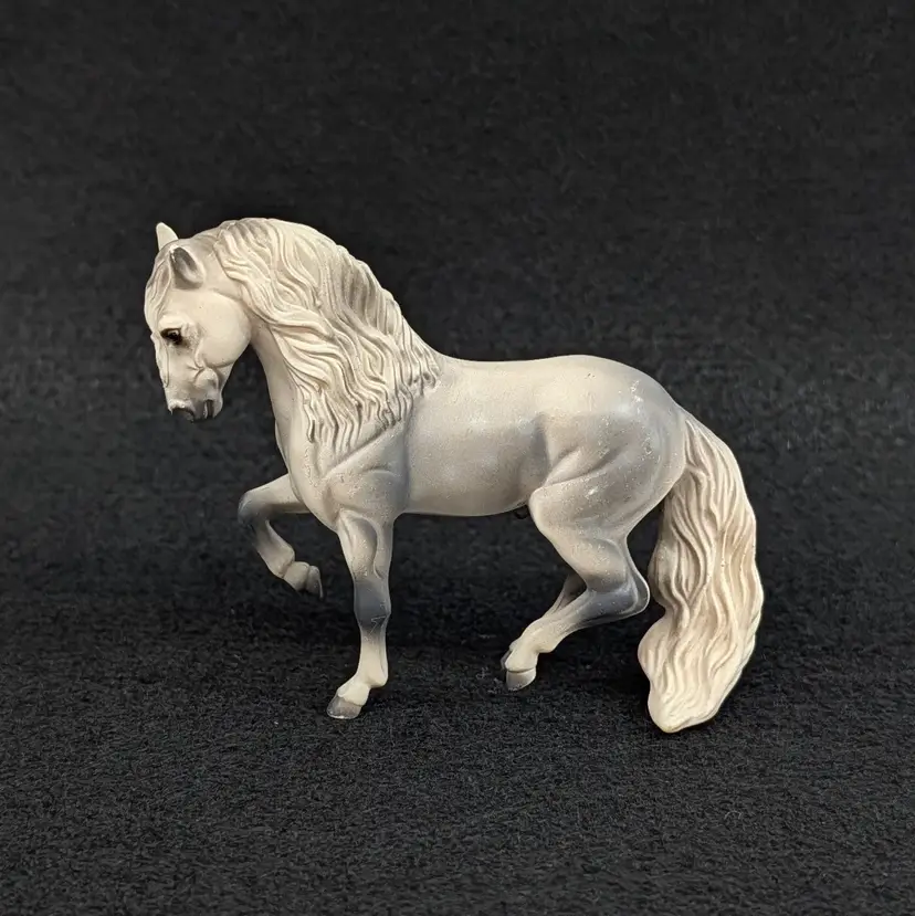 Vintage Breyer Andalusian Stallion G2 Stablemate Light Dapple Grey Horse 1998