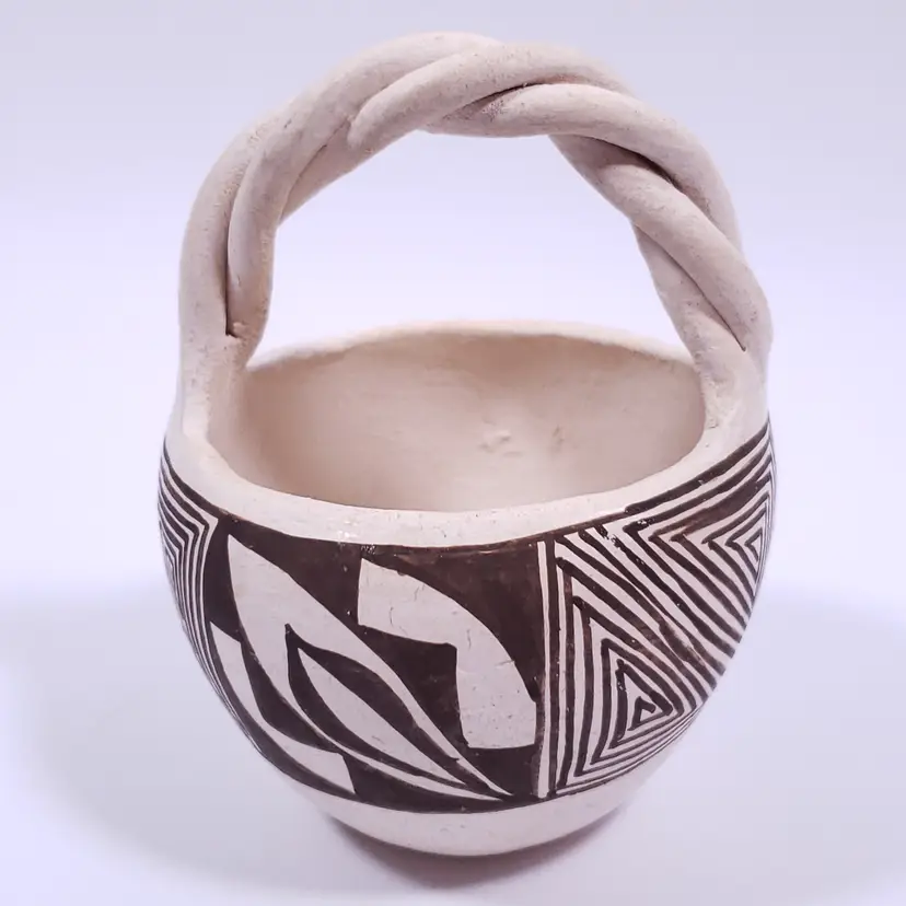 Vtg ACOMA PUEBLO Pottery Hand Crafted Black White Geometric MINI OLLA BASKET