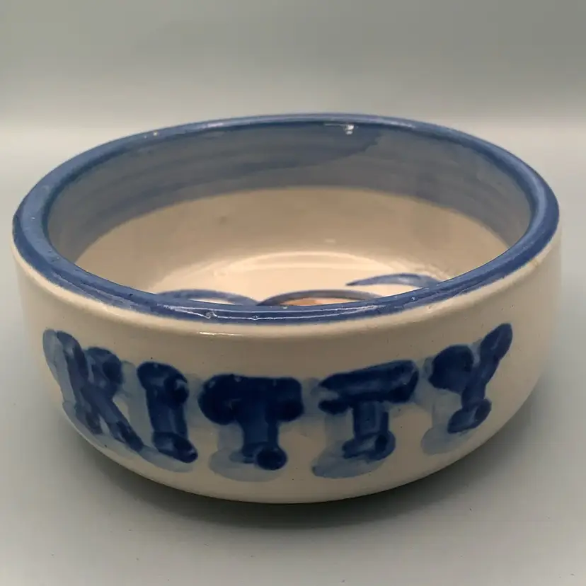MA Hadley Pottery “ Kitty” food dish, hand, painted mouse signed