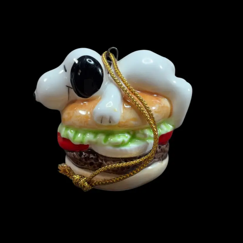 #02 - Vintage Japan Peanuts Ornament Snoopy On Hamburger
