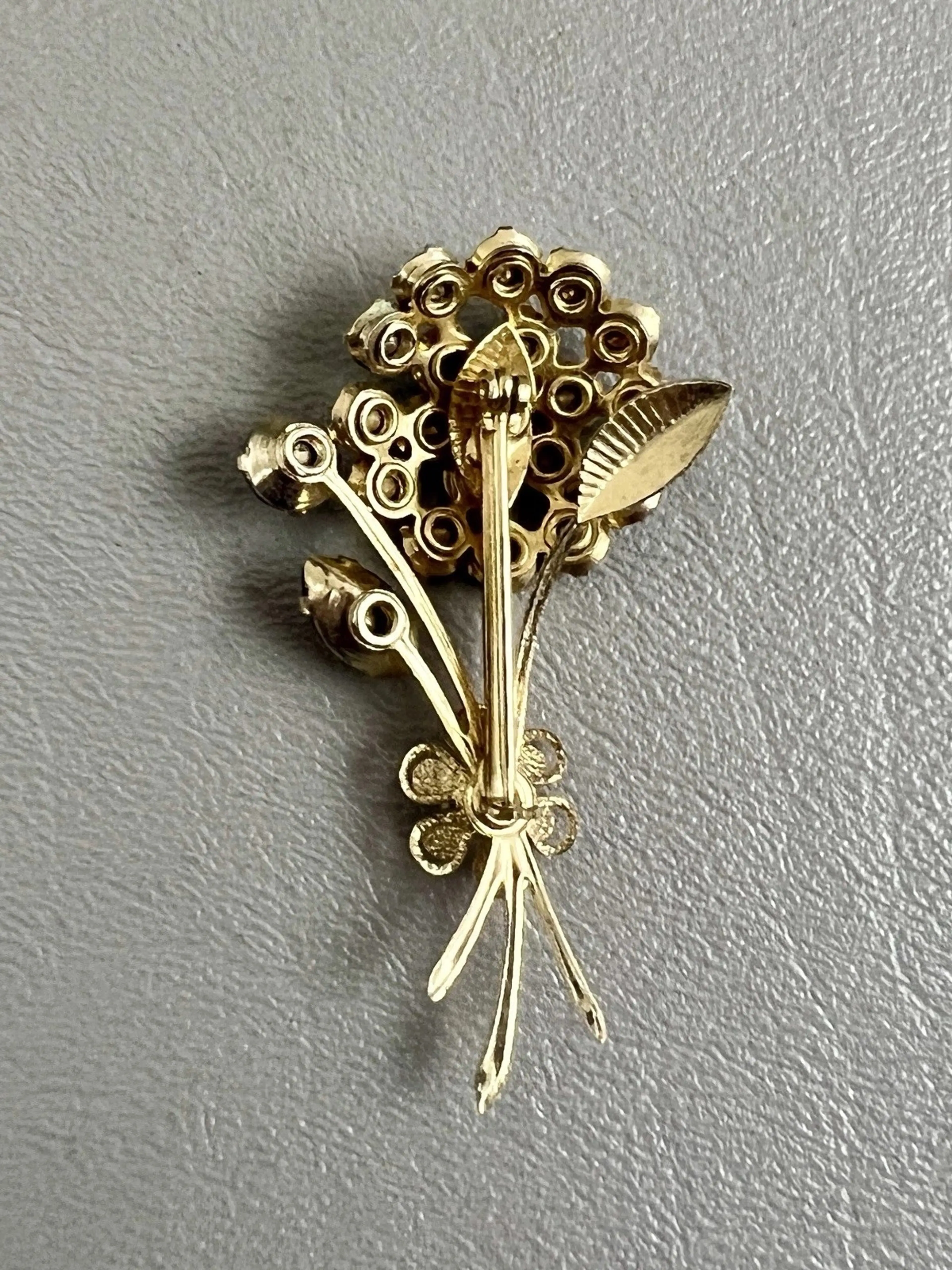 Image 4 of 4