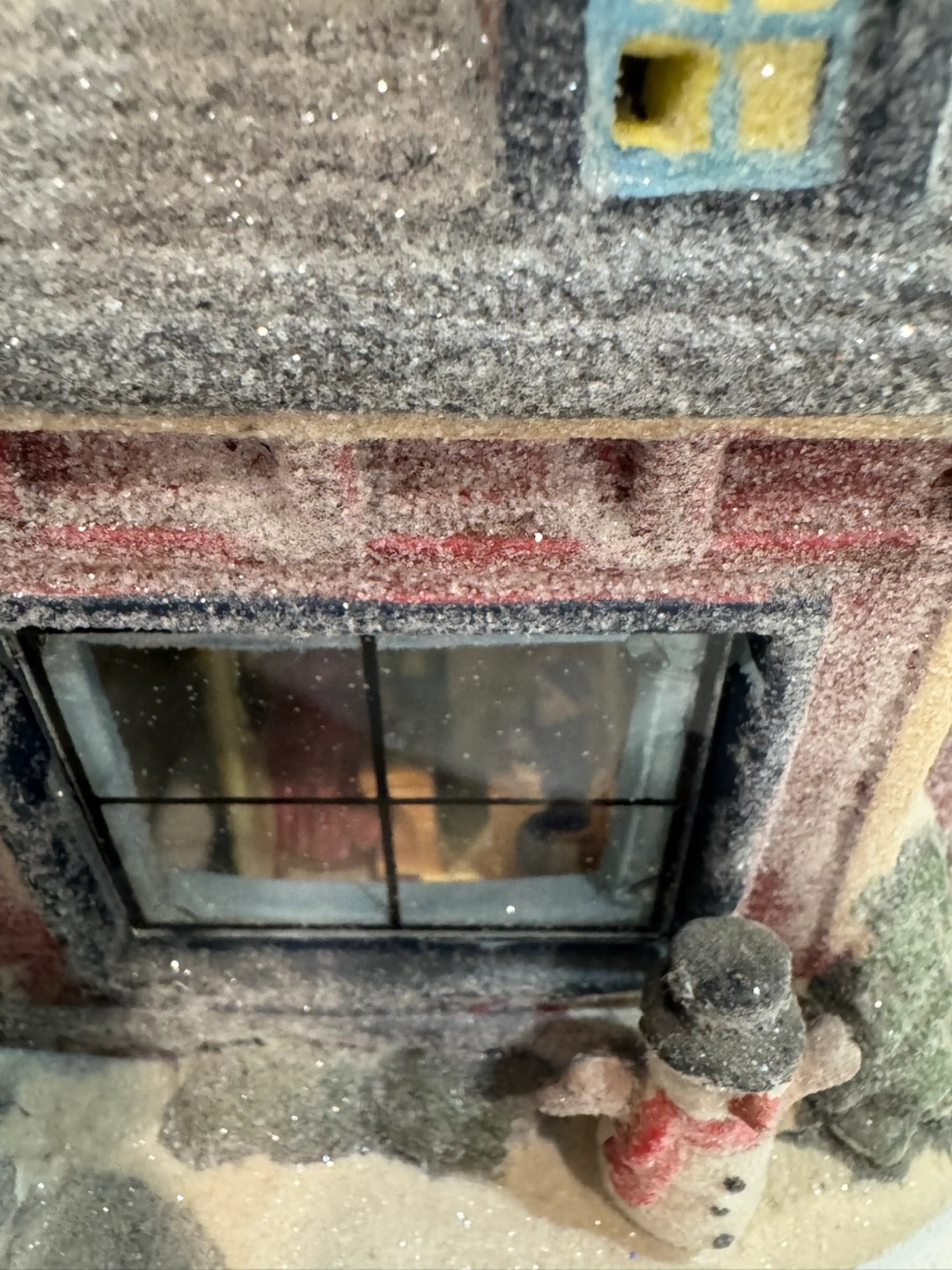 Image 2 of 7
