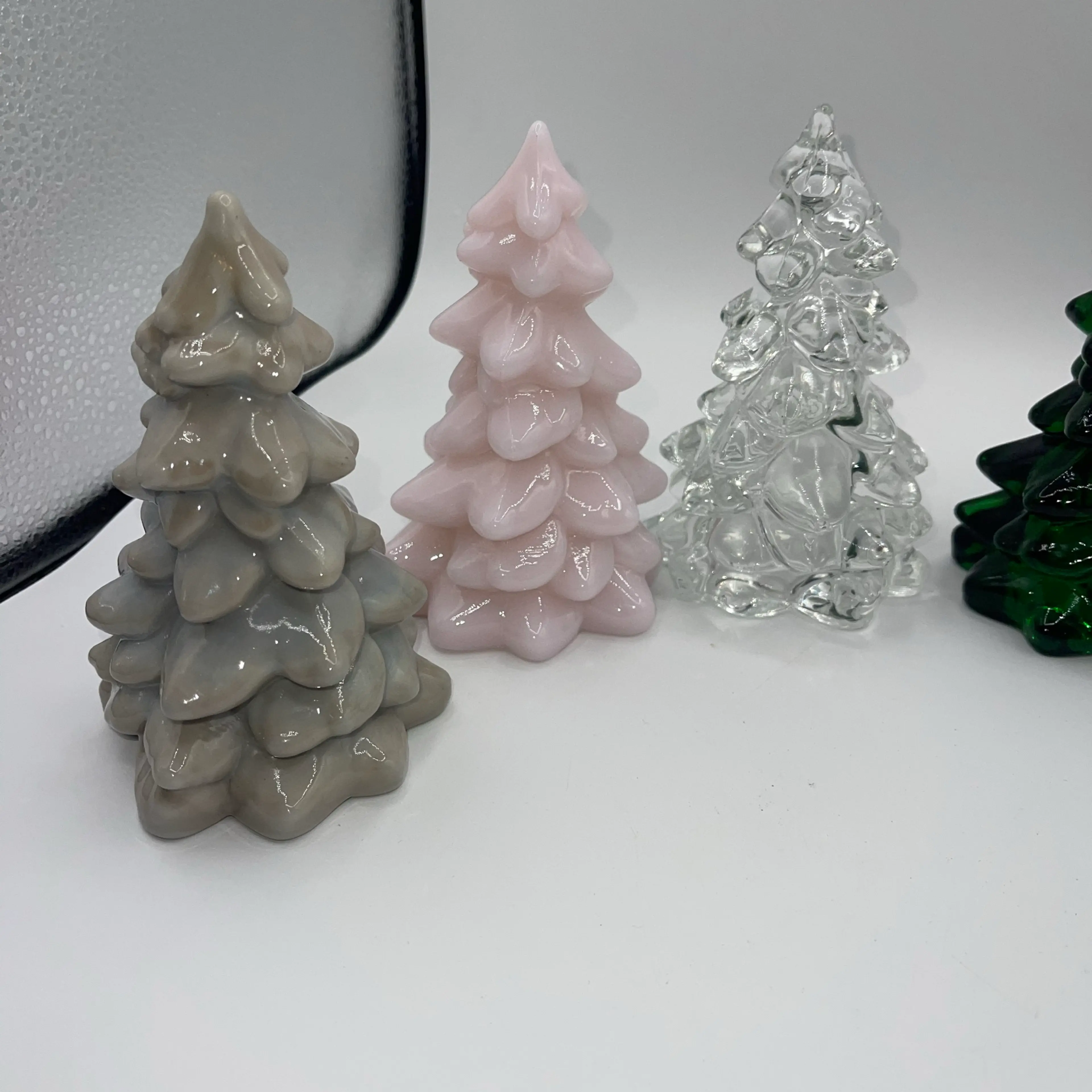 Image 2 of 4