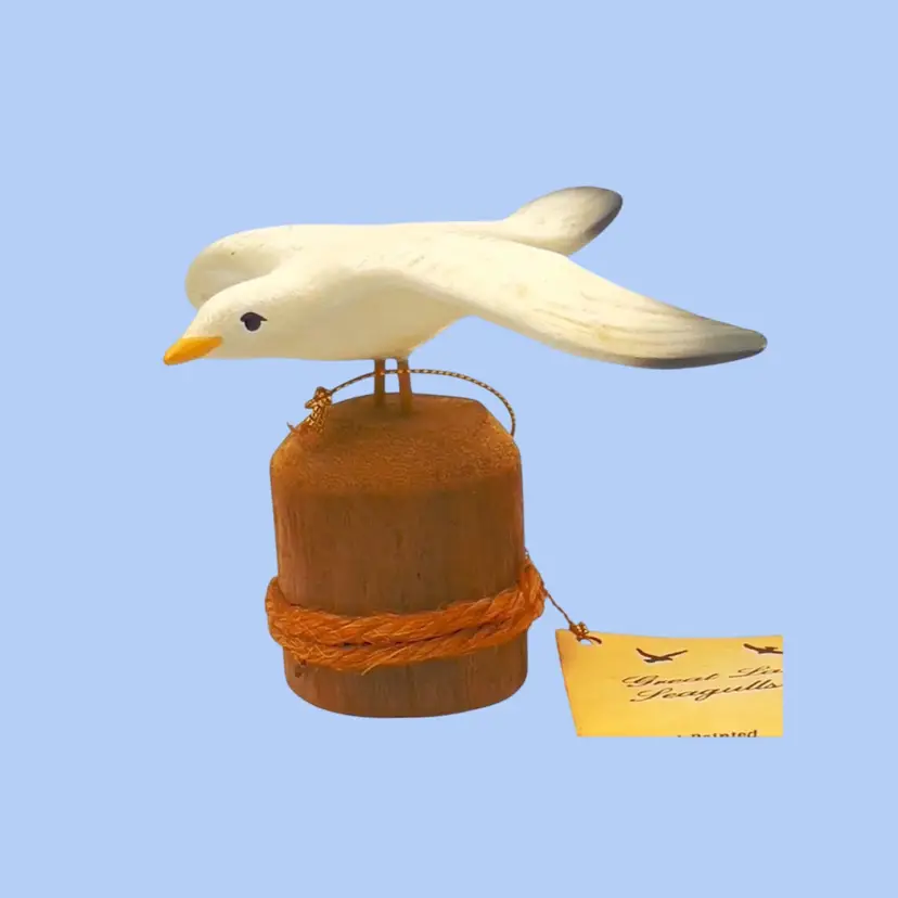 #278- Seagull Figurine On Wood Post Michigan USA Original Tag