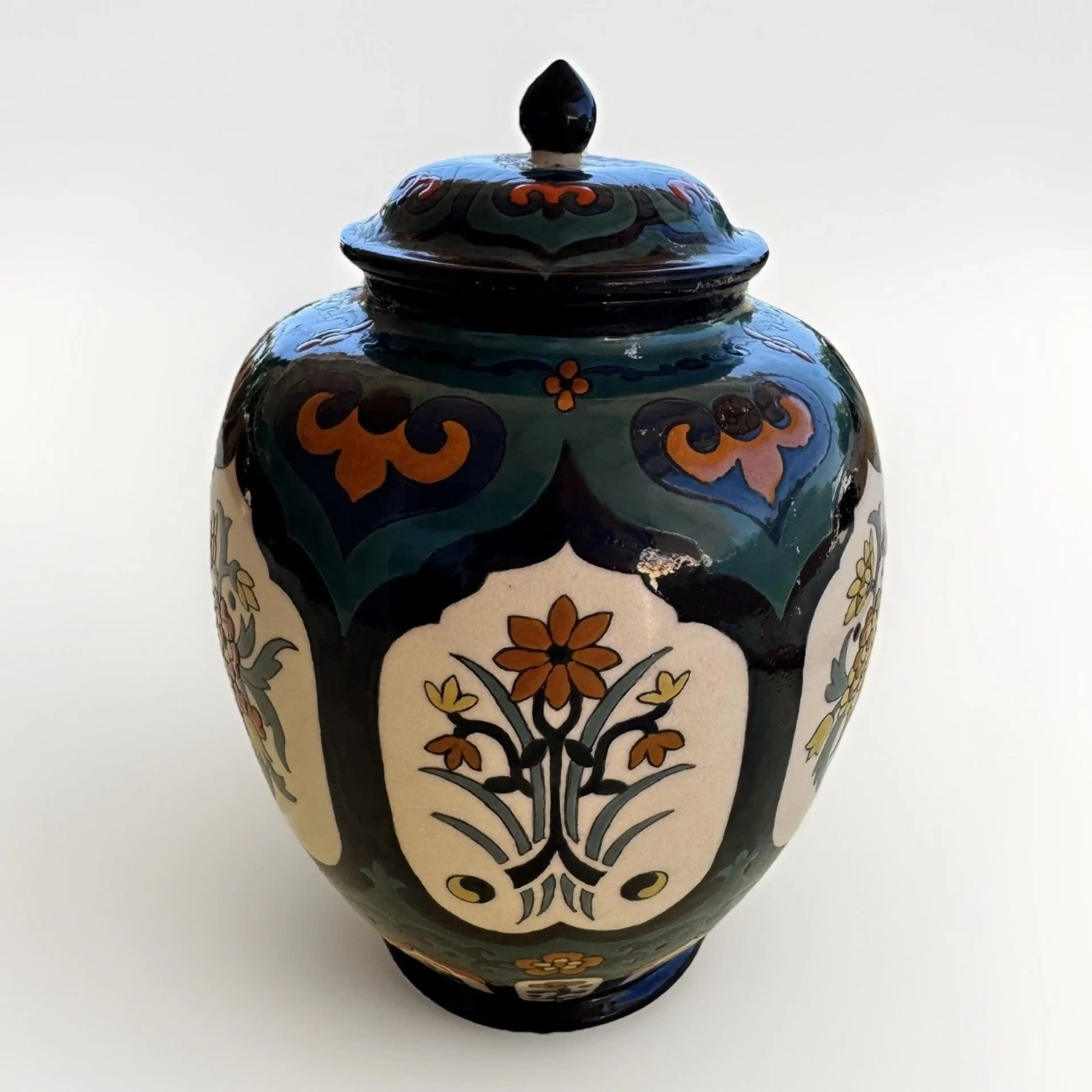 Image 2 of 11