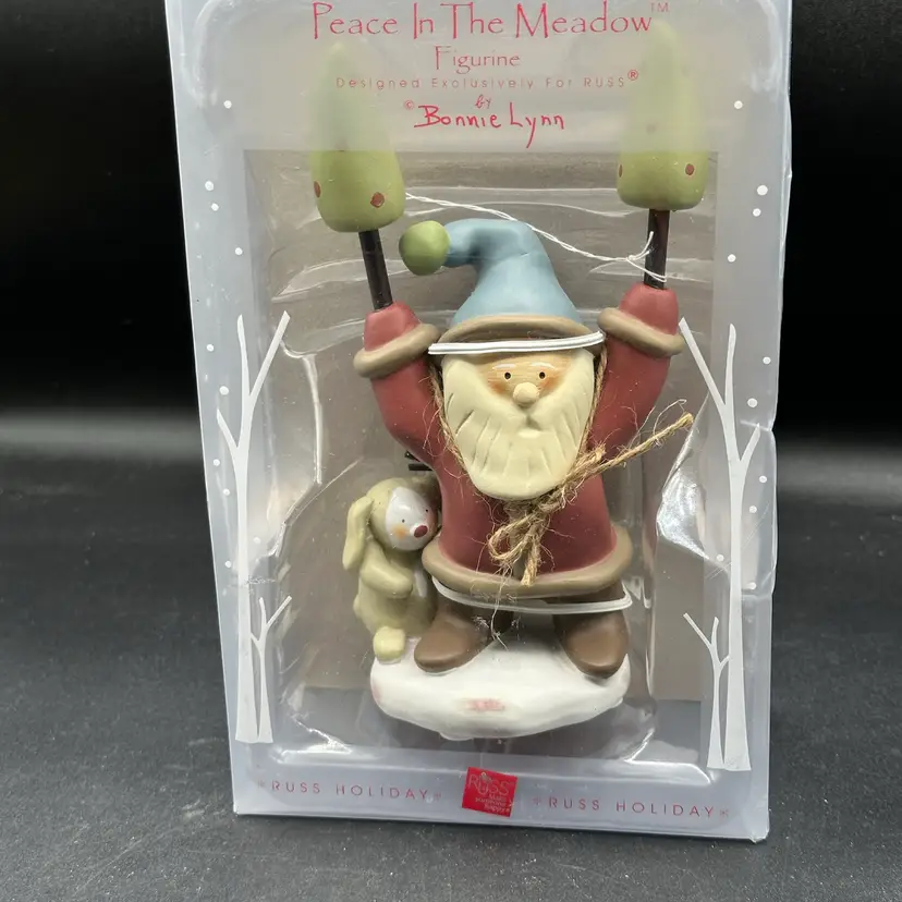 Russ Peace In The Meadow Bonnie Lynn Santa w/ Bunny Figurine #32337