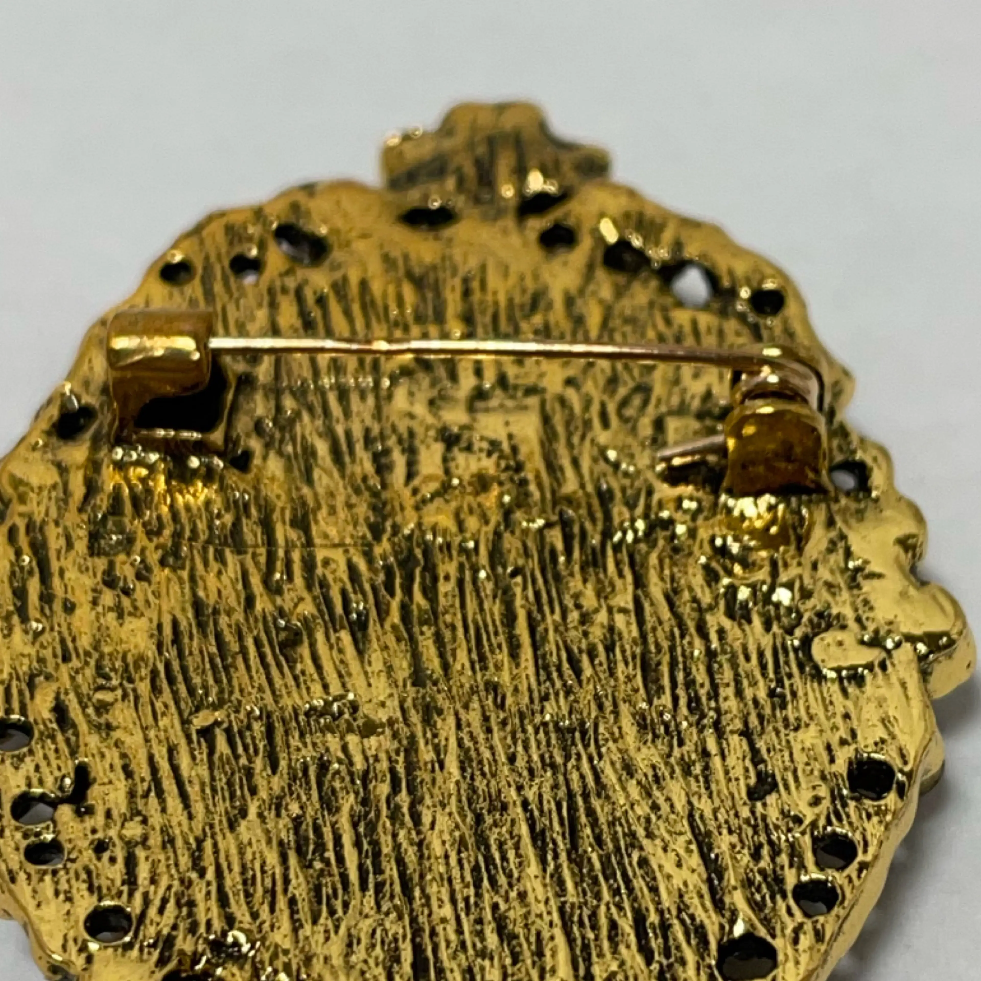 Image 4 of 5