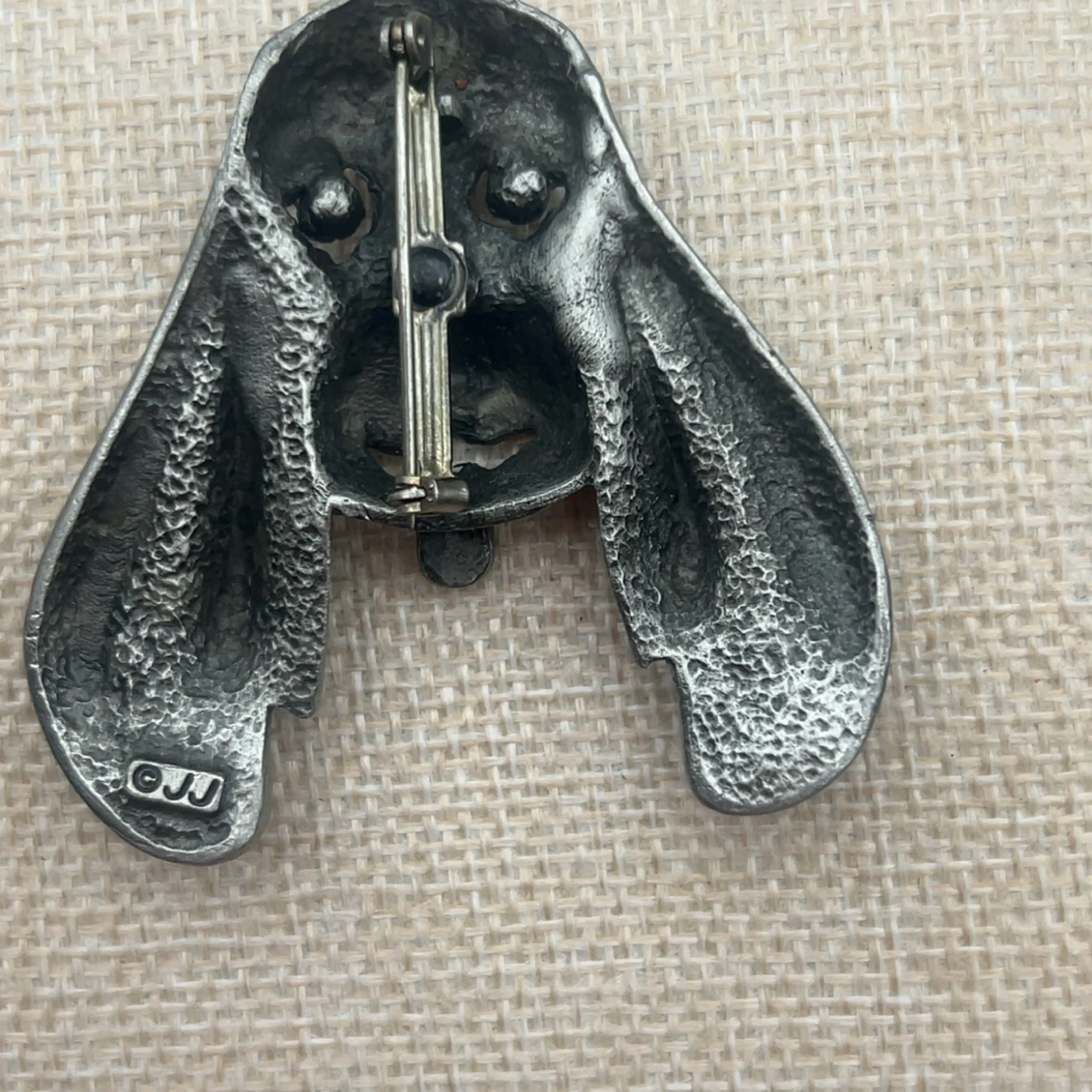 Image 2 of 2