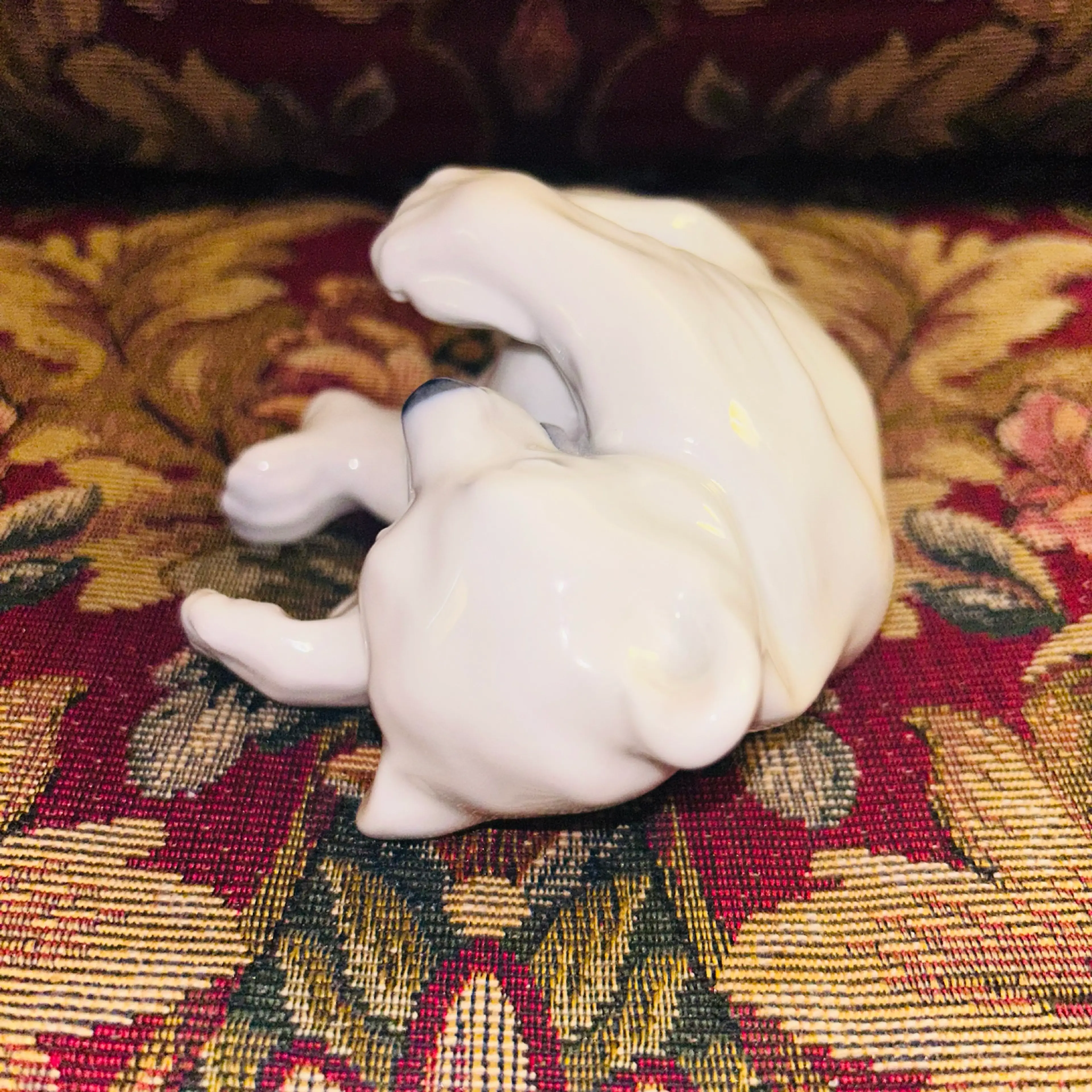 Image 4 of 8