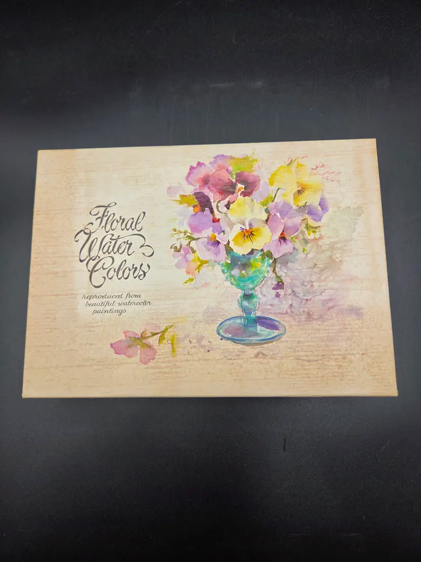 Vintage Boxed Stationery/Cards Floral Water Colors by Sunshine Art Studios 17 cards/envelopes