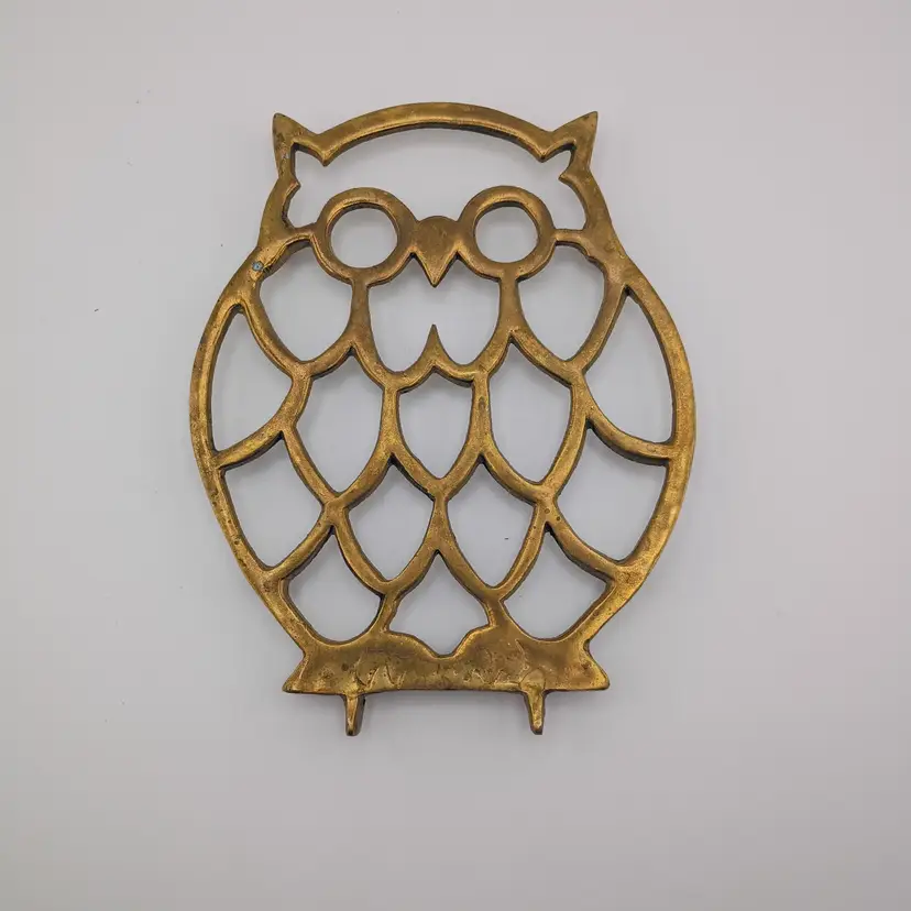 Brass owl trivet