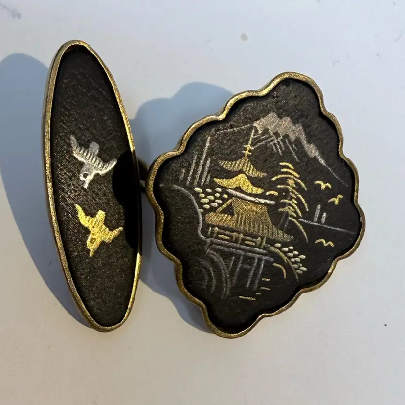 One Vintage Damascene Cufflink