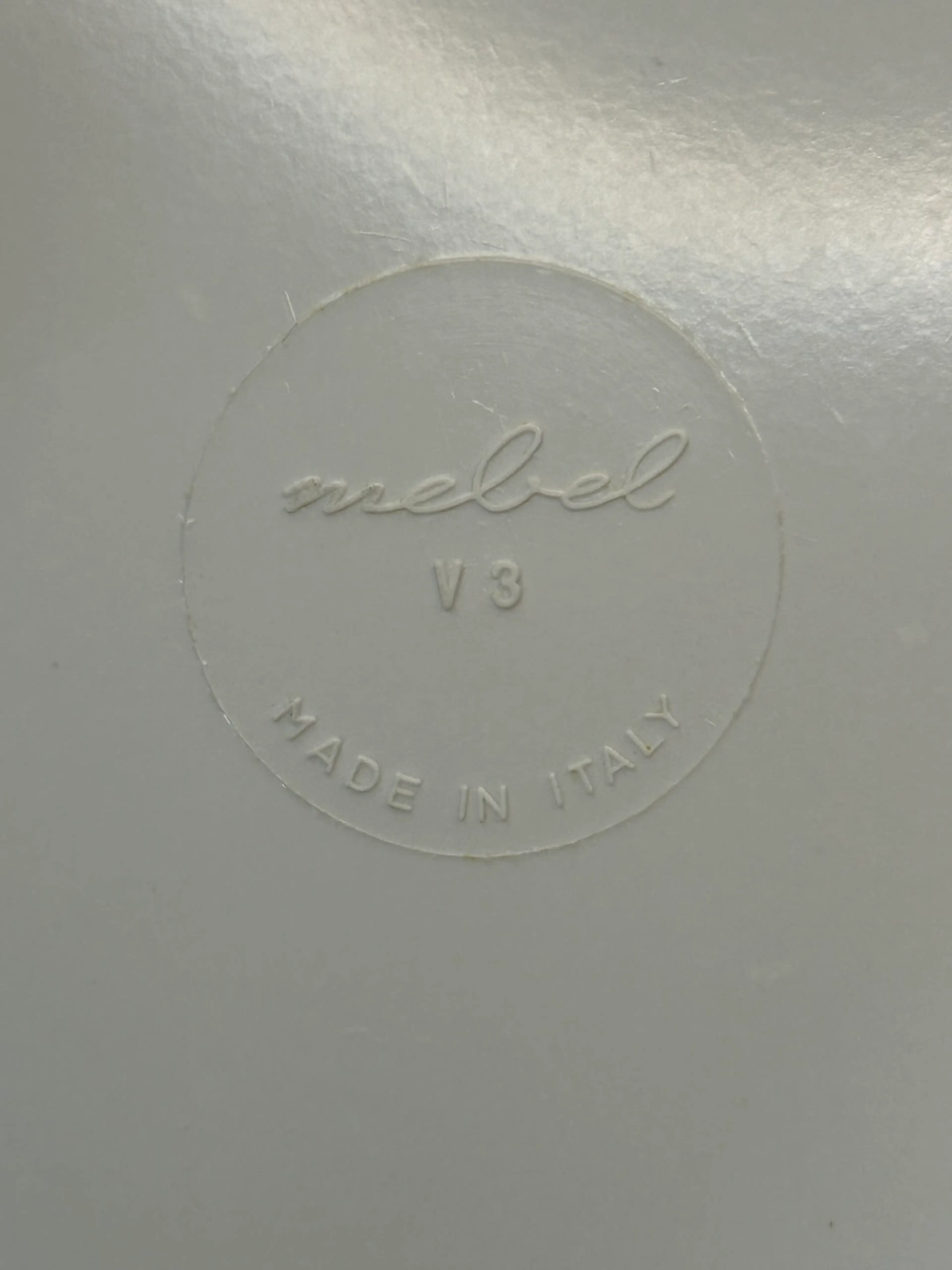 Image 4 of 4