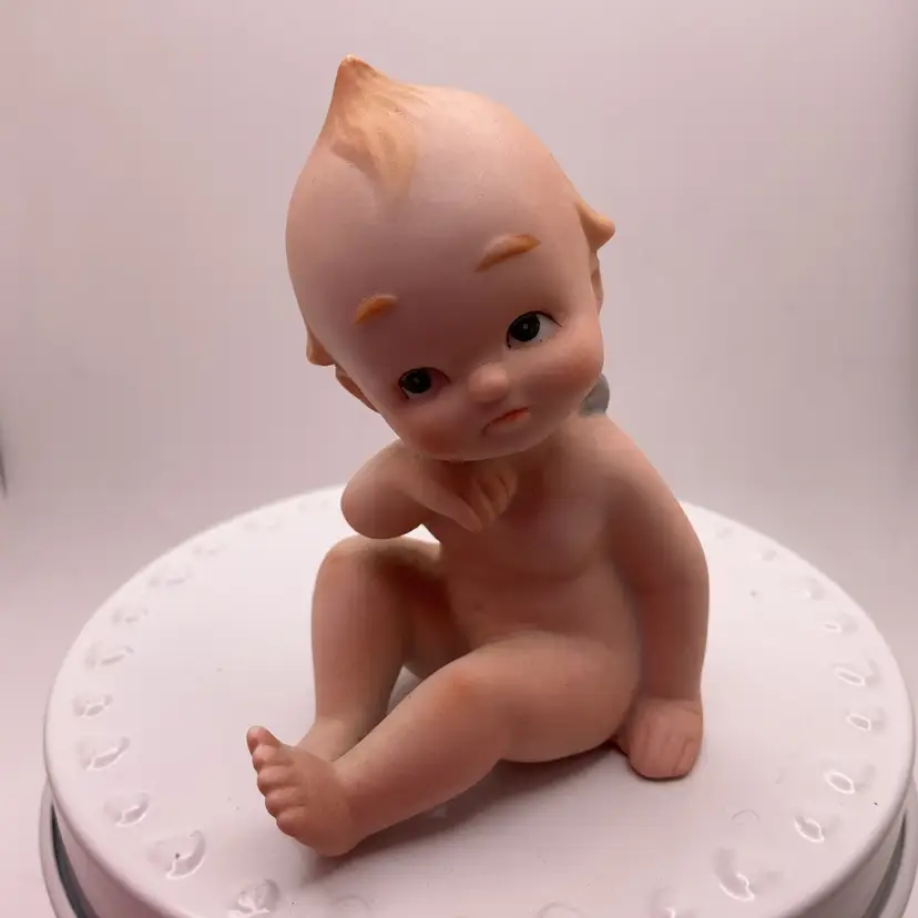 POW1 VTG Kewpie Doll Porcelain Figurine 3"