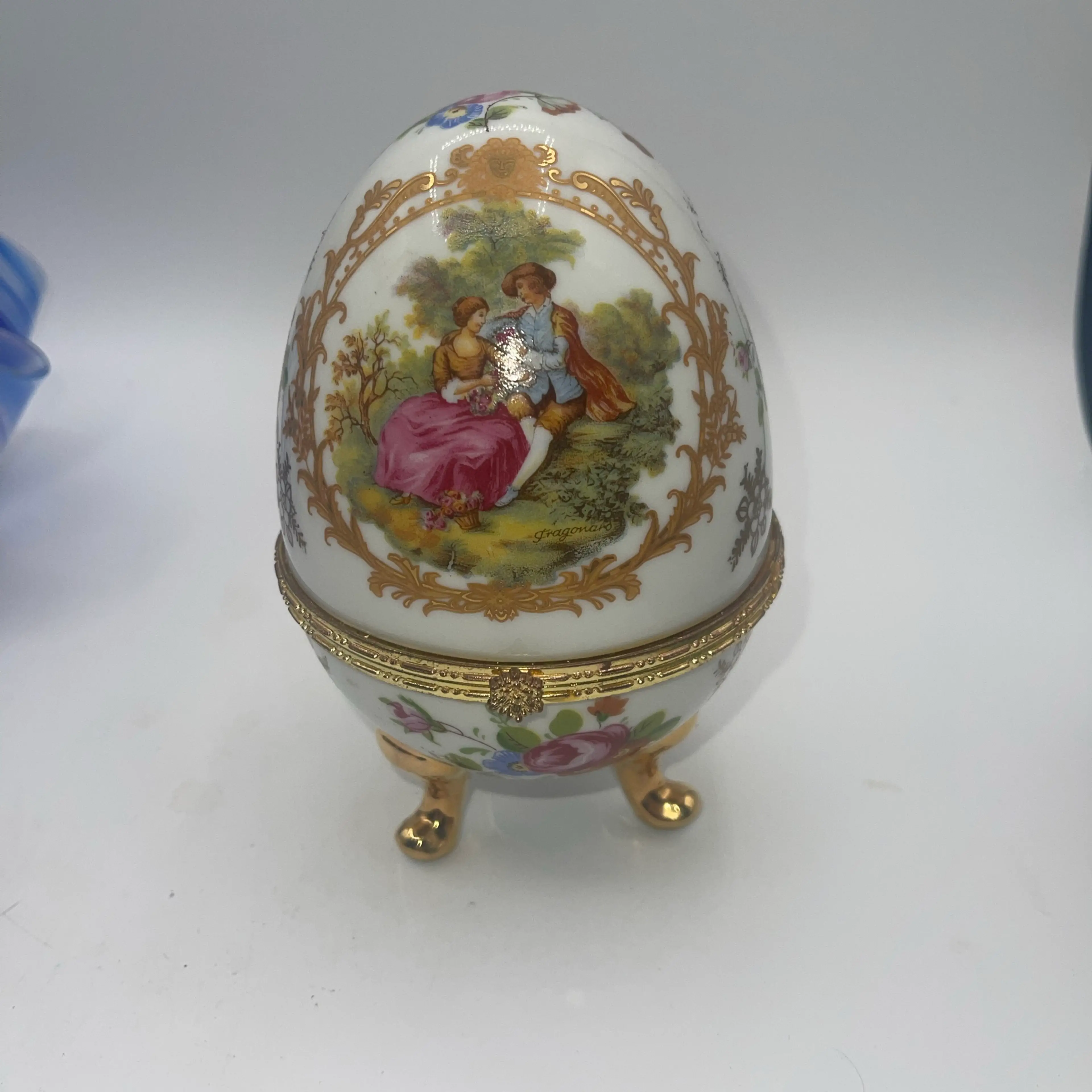 Image 2 of 4