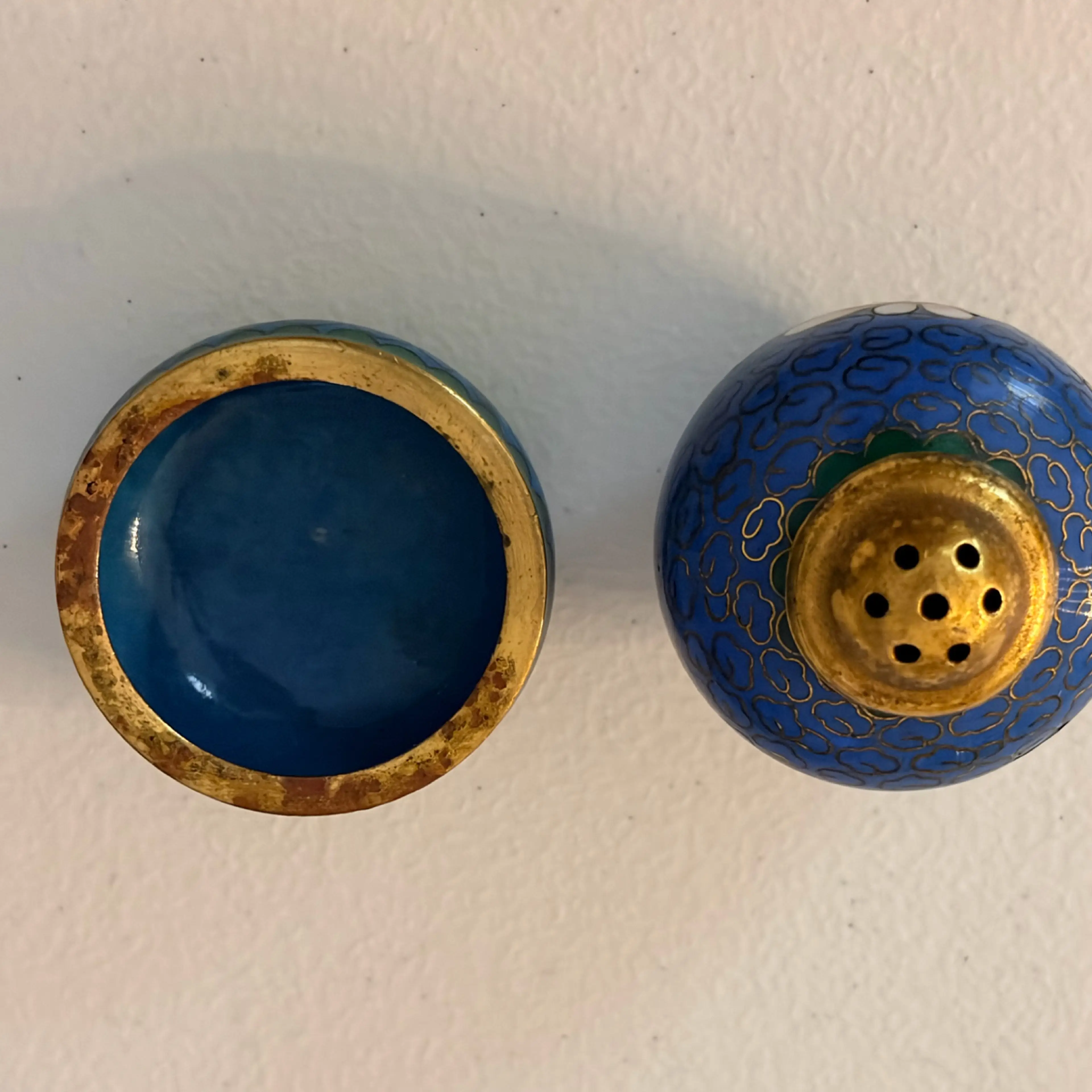 Image 3 of 6