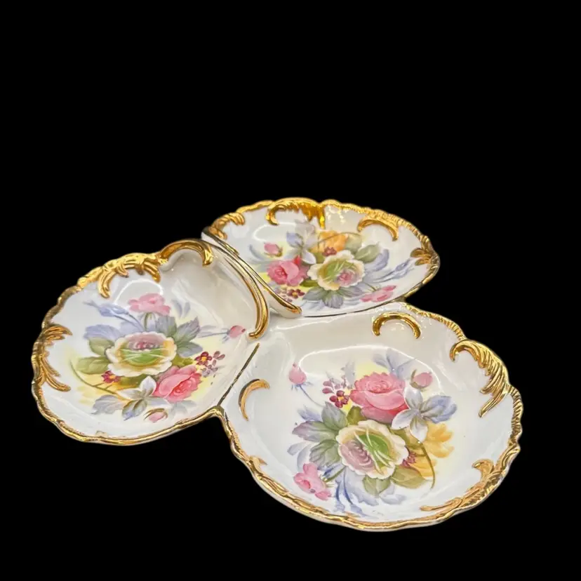 Three part divided handled serving dish