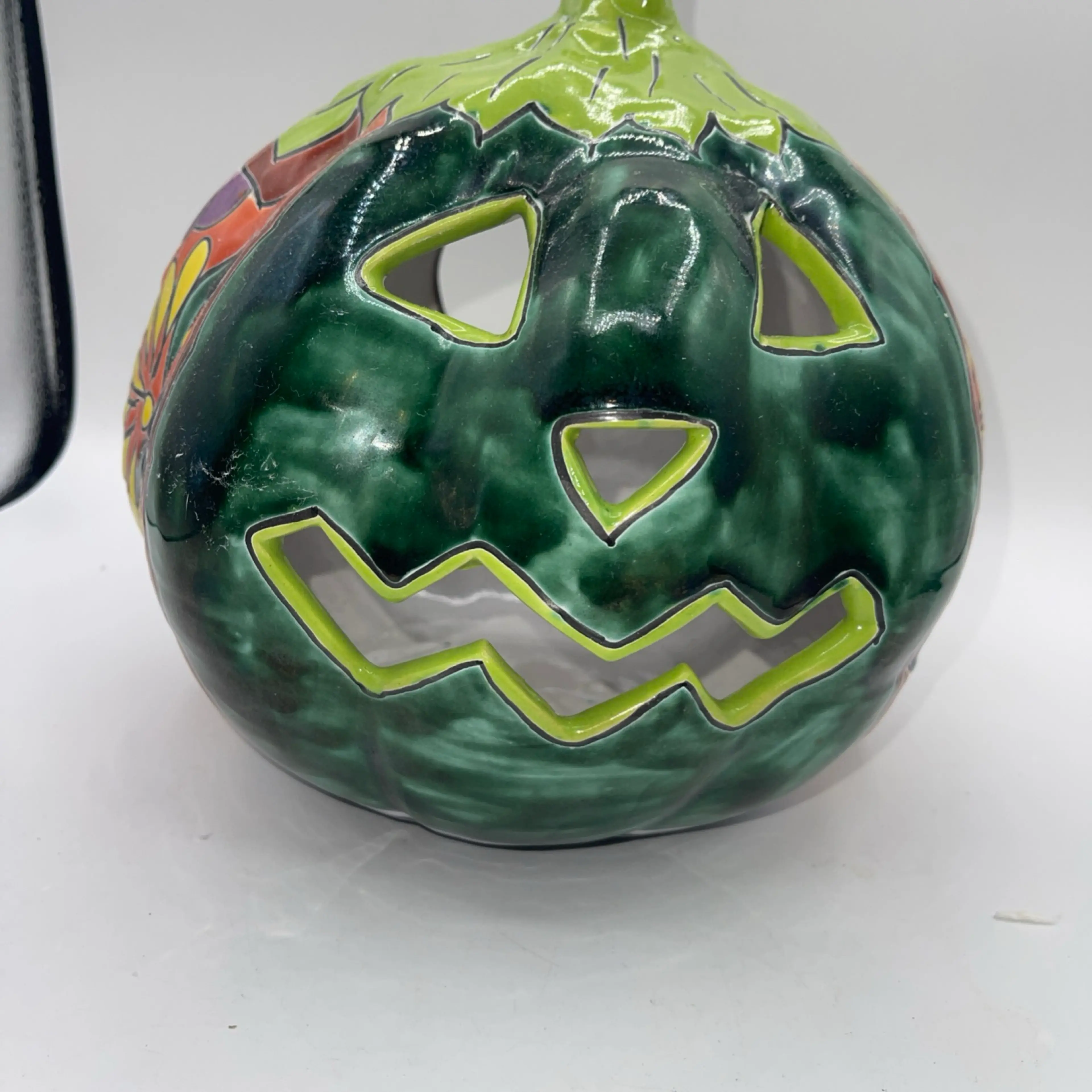 Image 3 of 8