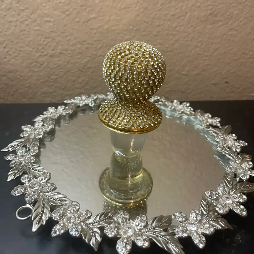 Gorgeous Rhinestone Studded 3” Wine Stopper