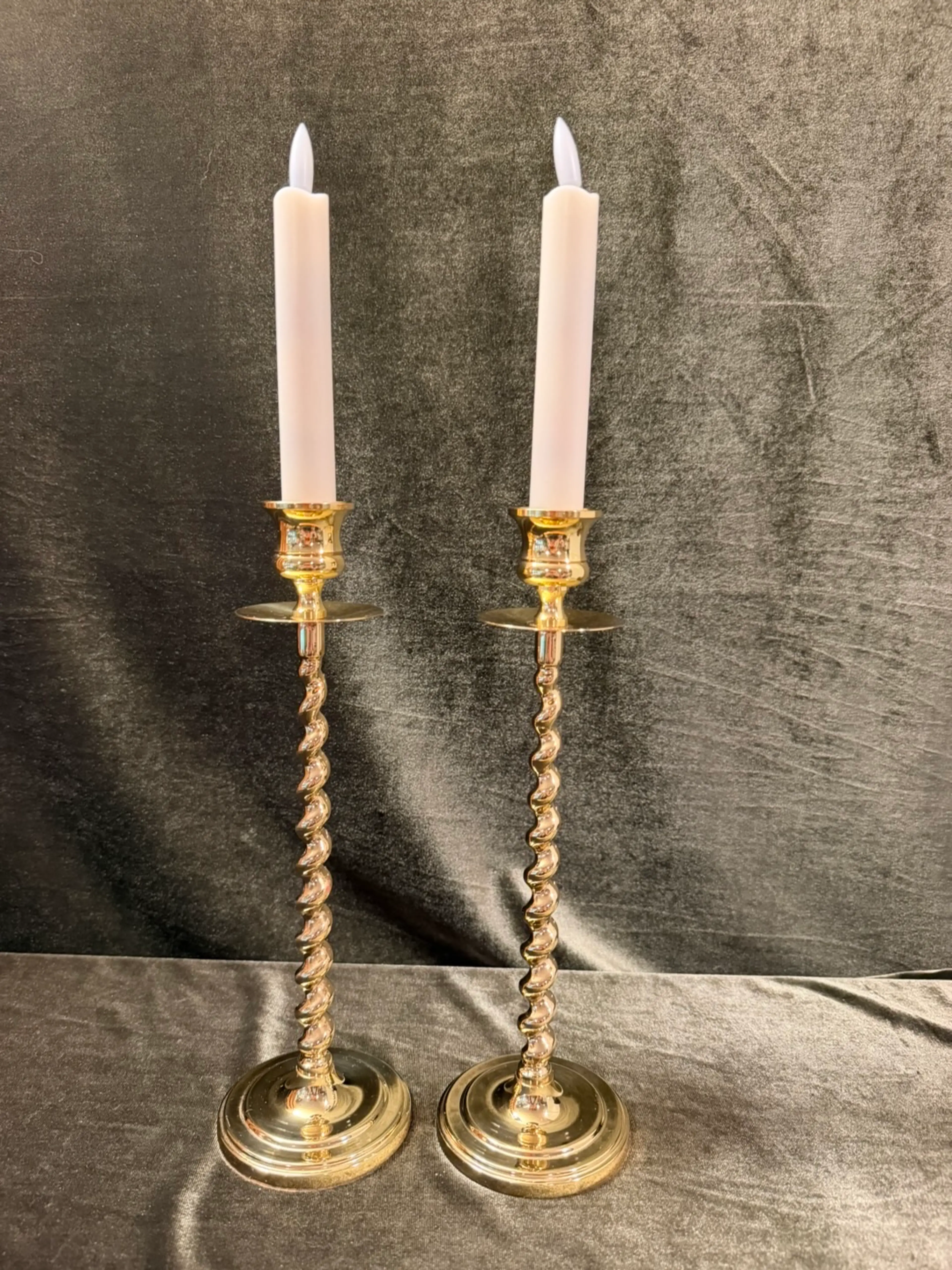 Image 4 of 9