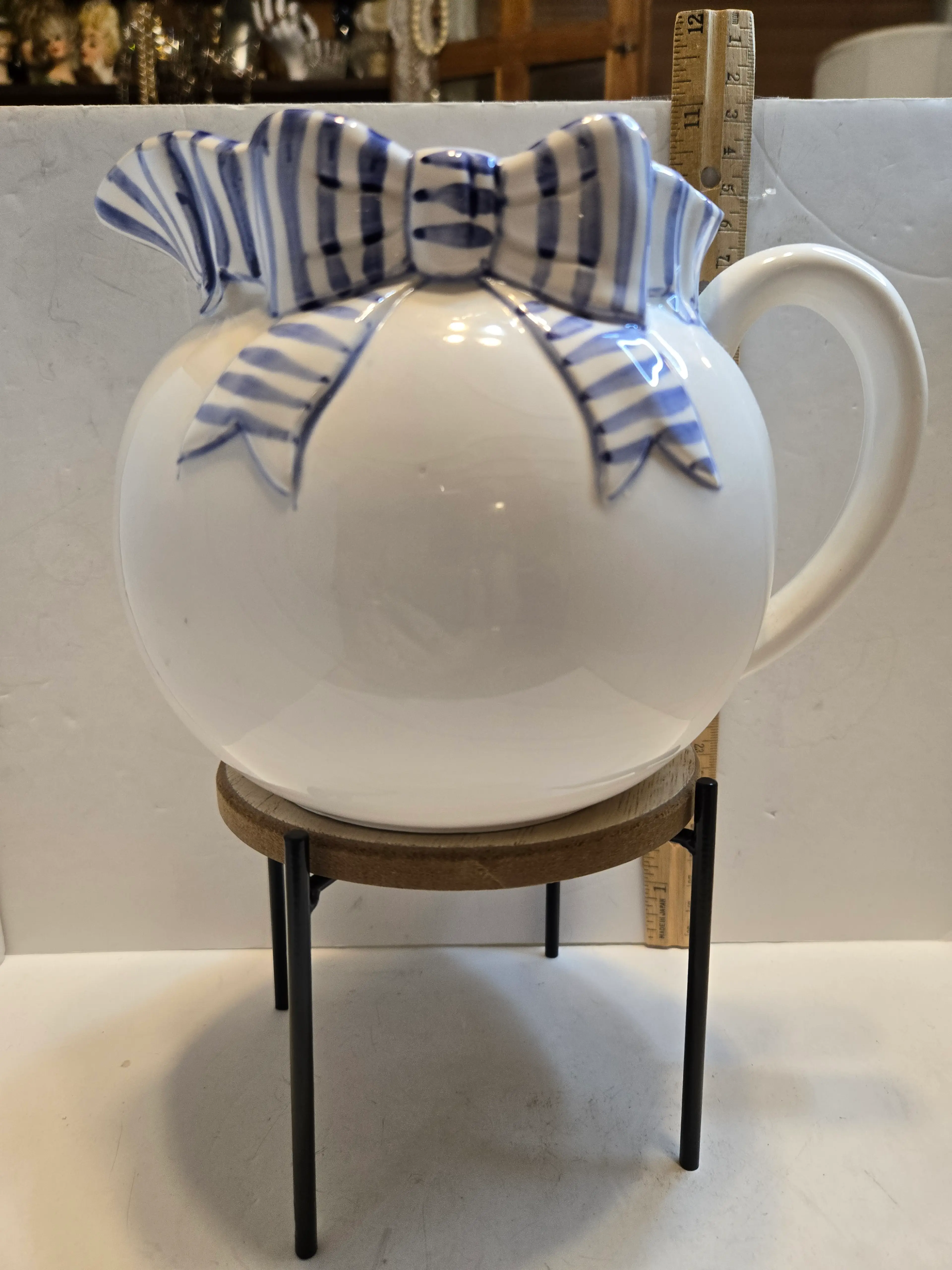 Image 2 of 5