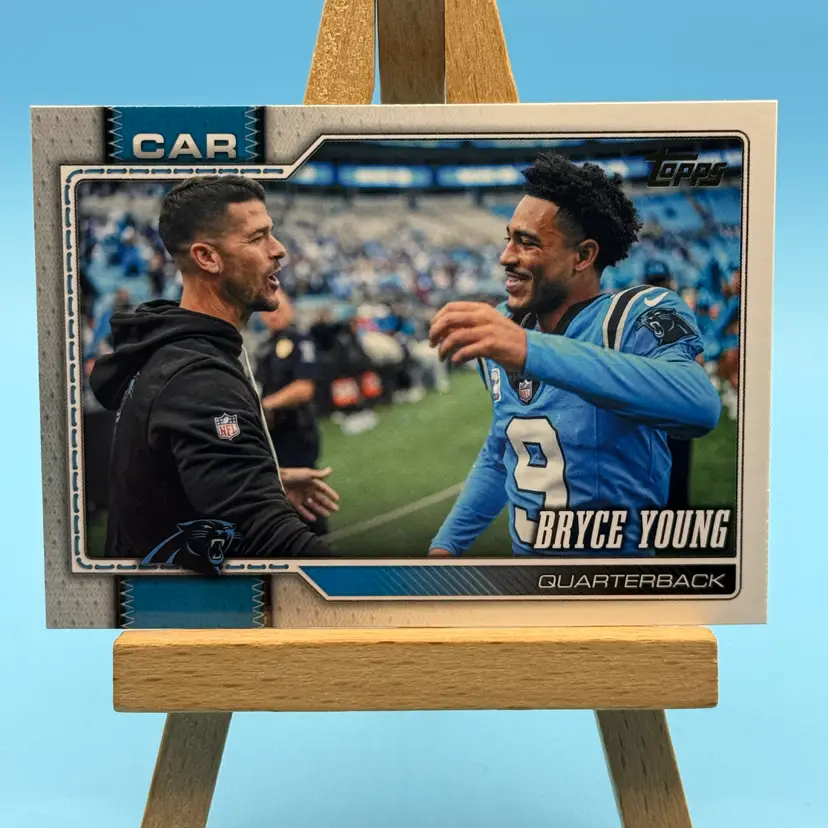 2026 Topps BRYCE YOUNG SSP Golden Mirror #29 Case Hit C29