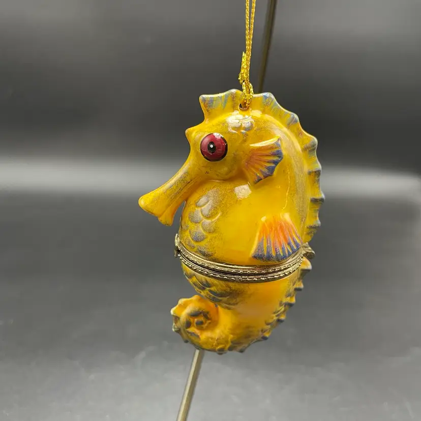 Seahorse Trinket Box Hanging Ornament Beach Ocean Sealife Decor Christmas VTG