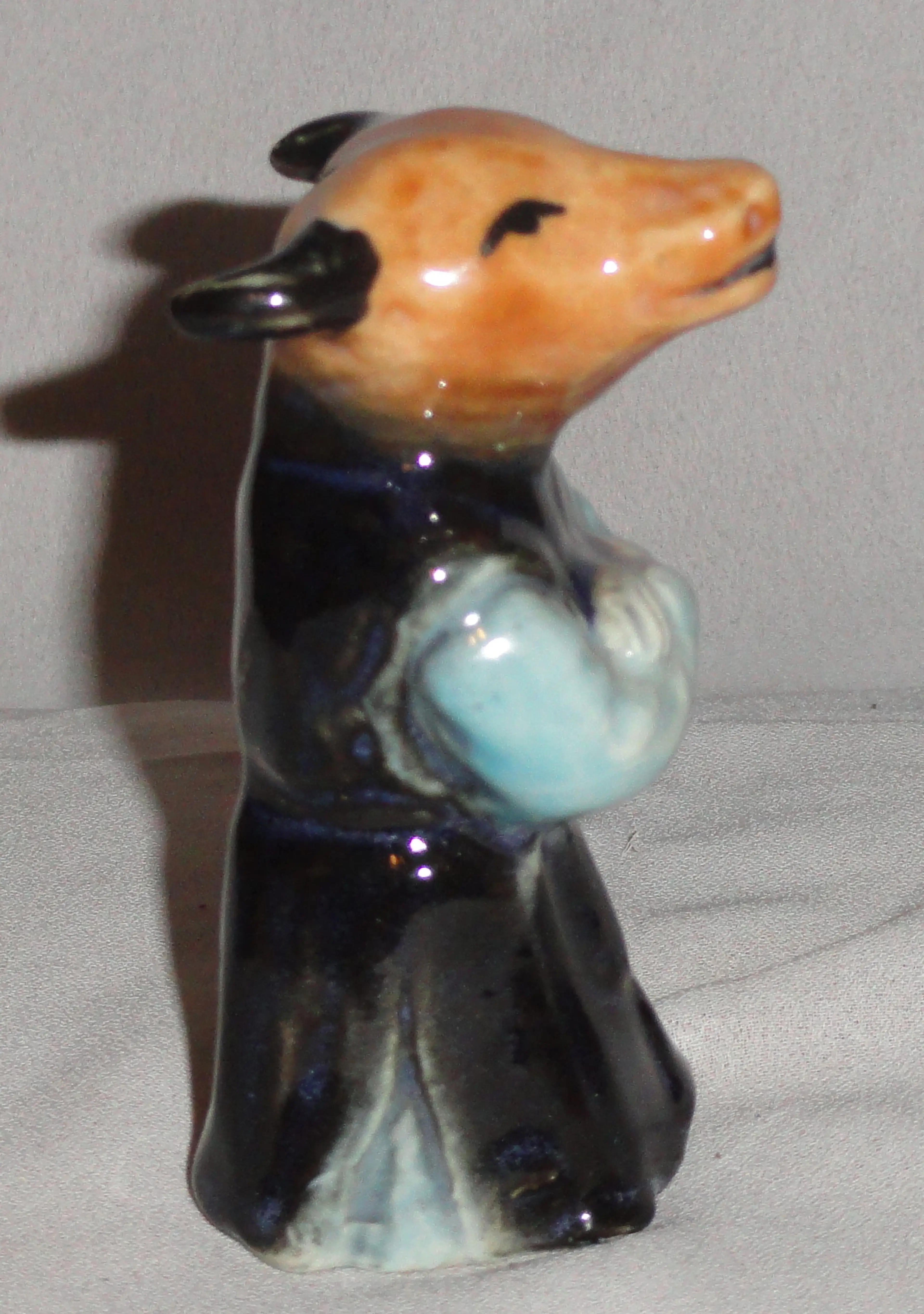Image 2 of 8