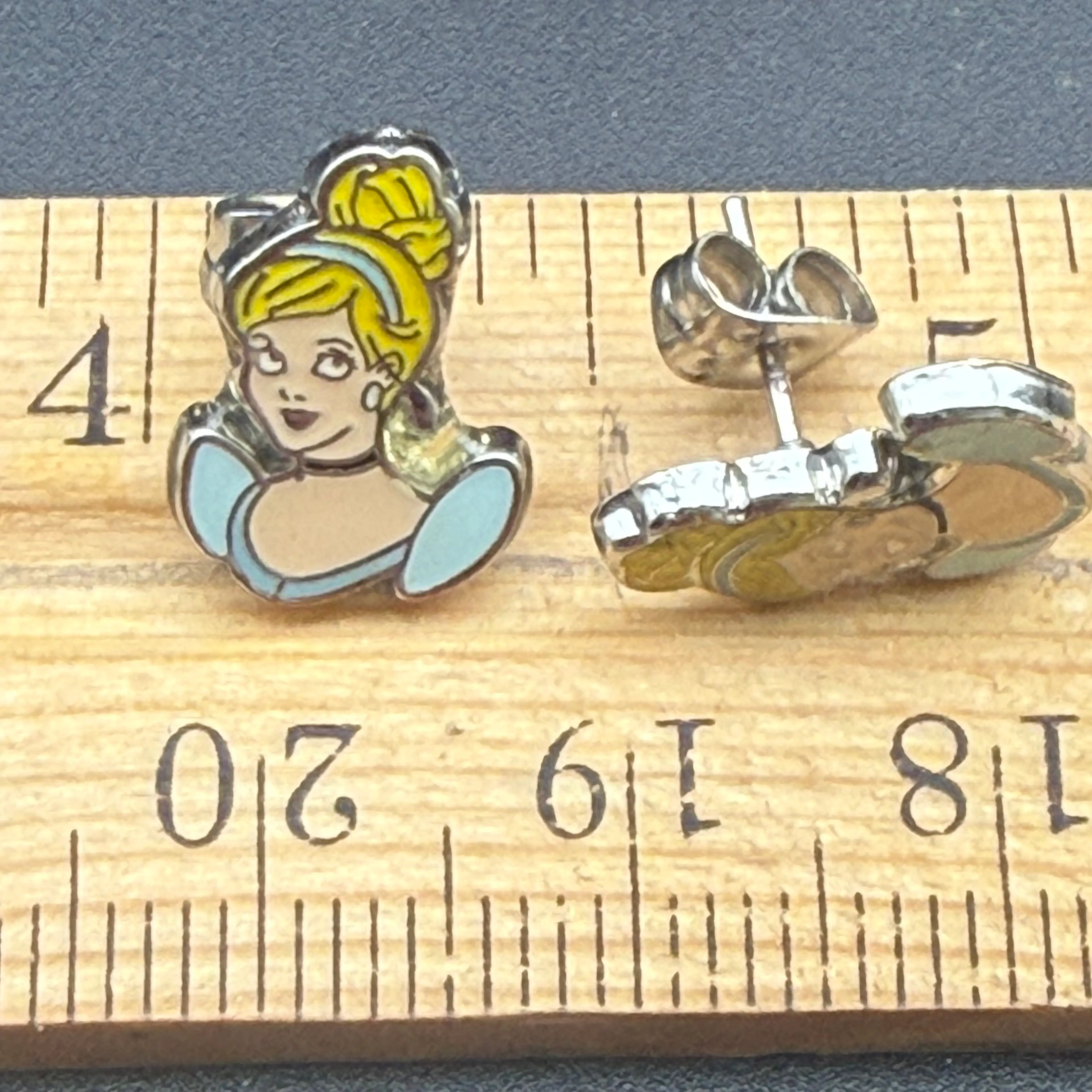 Image 2 of 4