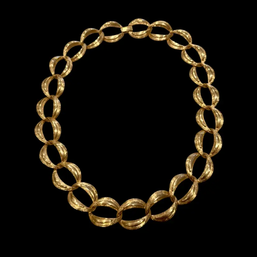 Vintage 1970’s Chunky Napier GoldTone Link Statement Necklace 21”