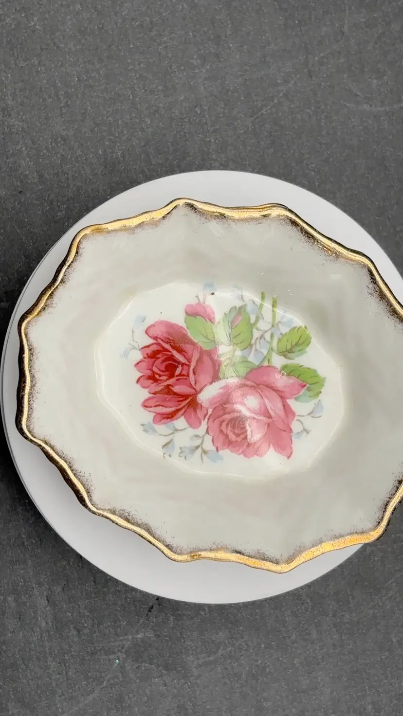 Shore & Coggins England Bone China Scalloped Rose Bonbon Tray | Vintage 1936-1966