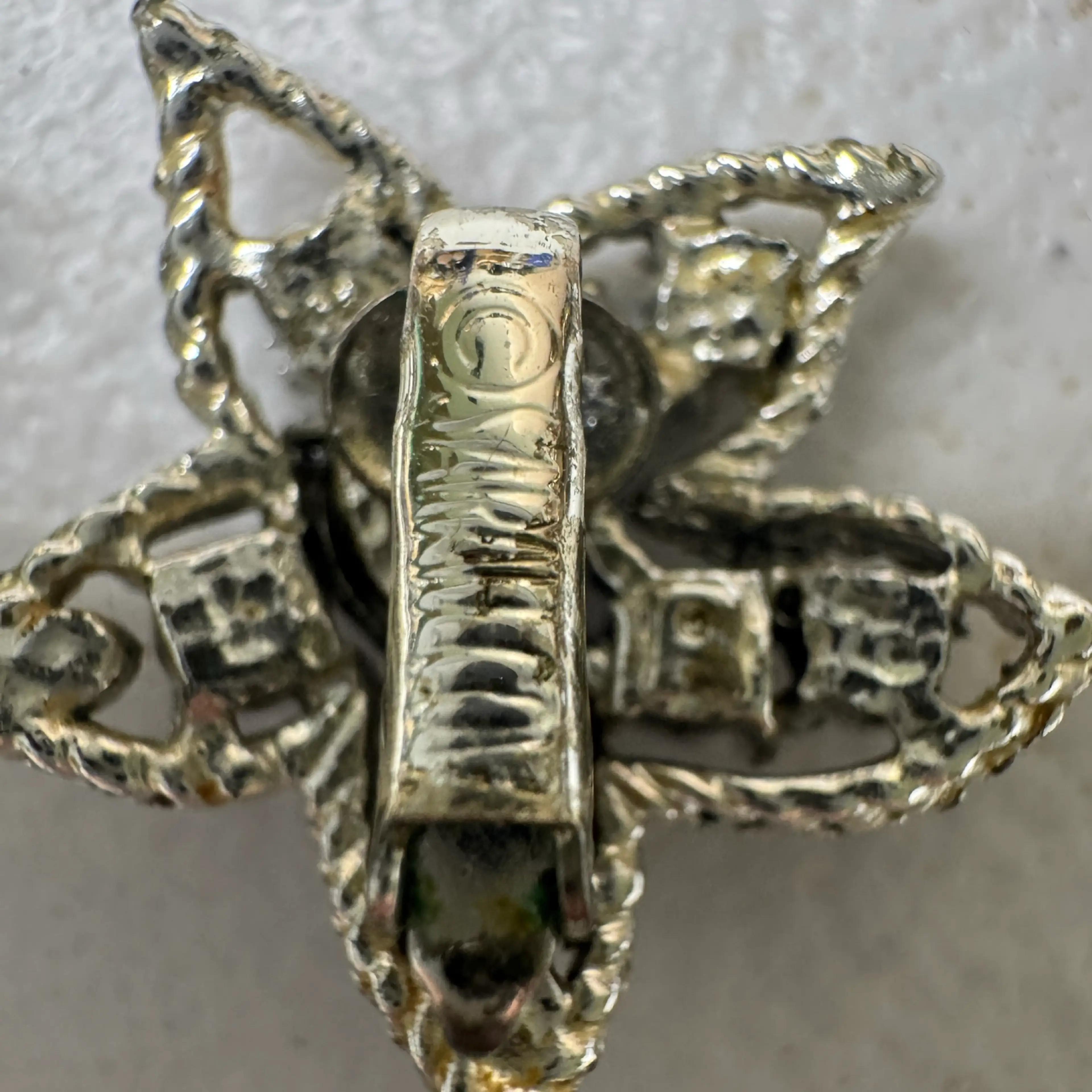 Image 4 of 6