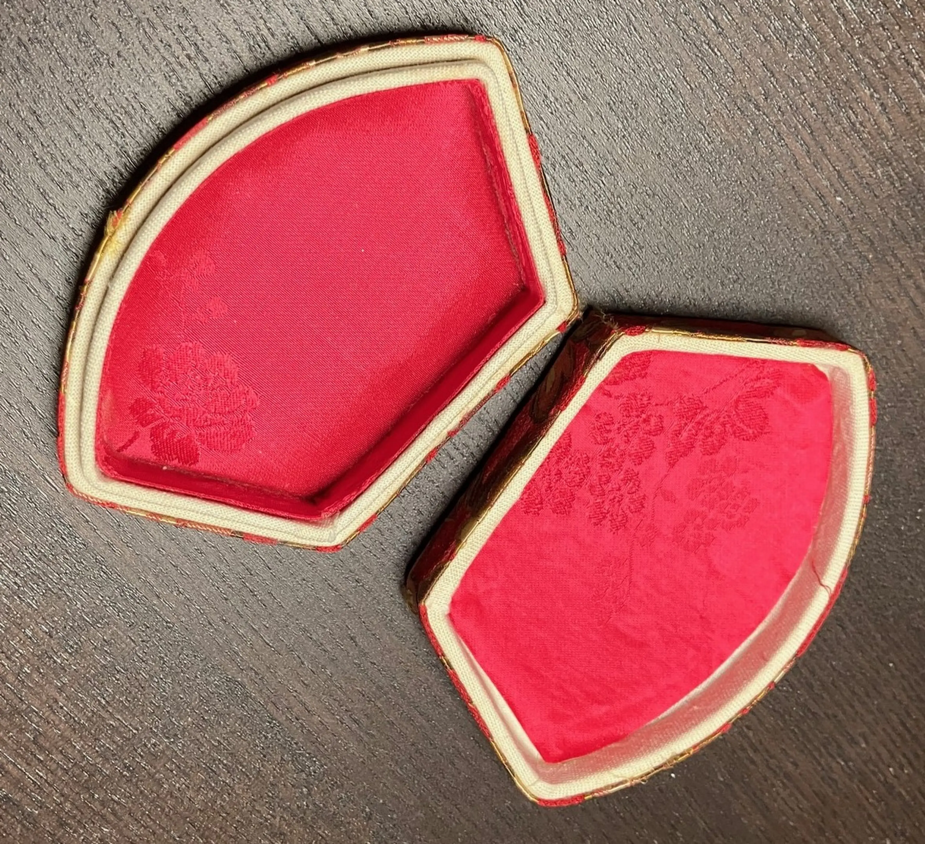 Image 2 of 5