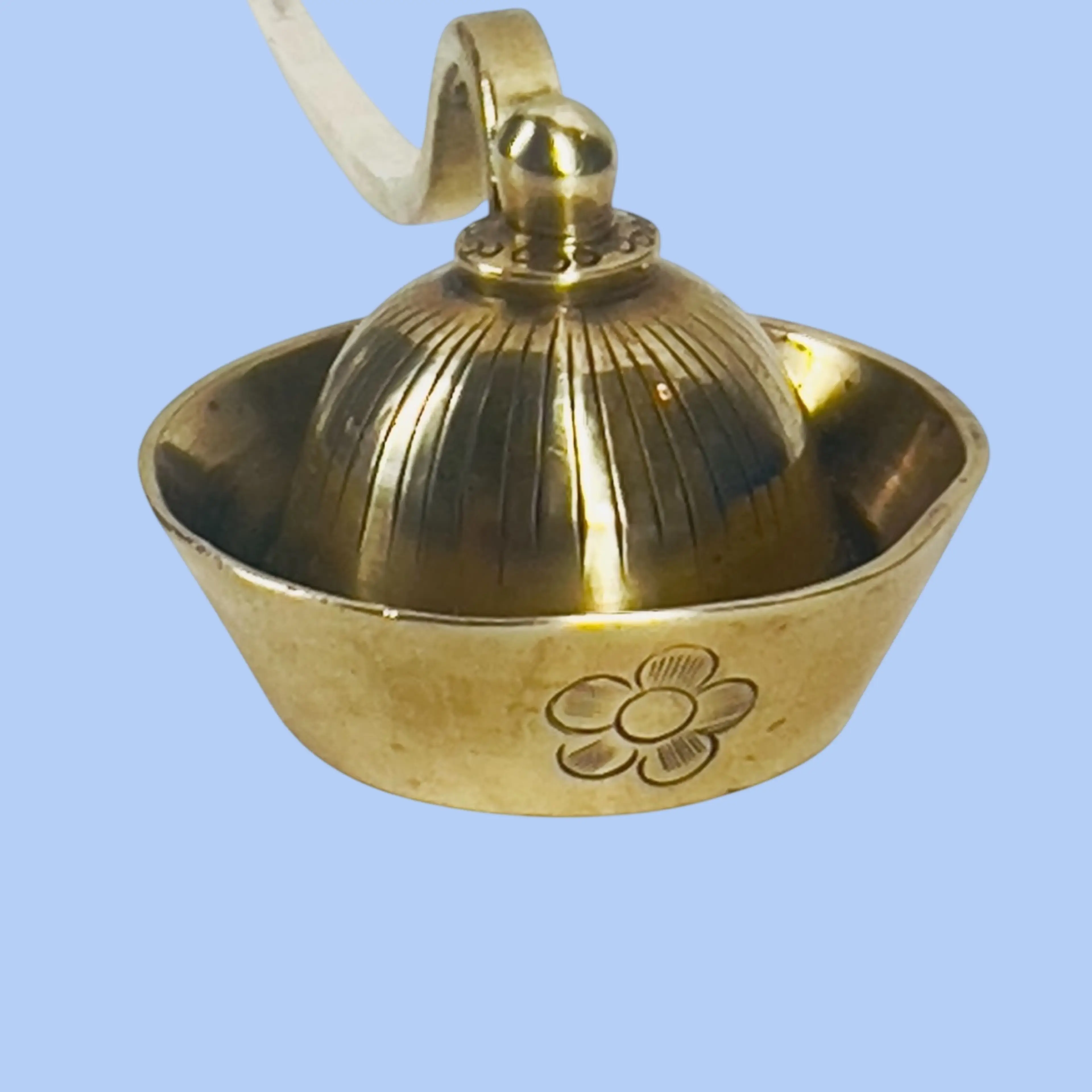 Image 4 of 10