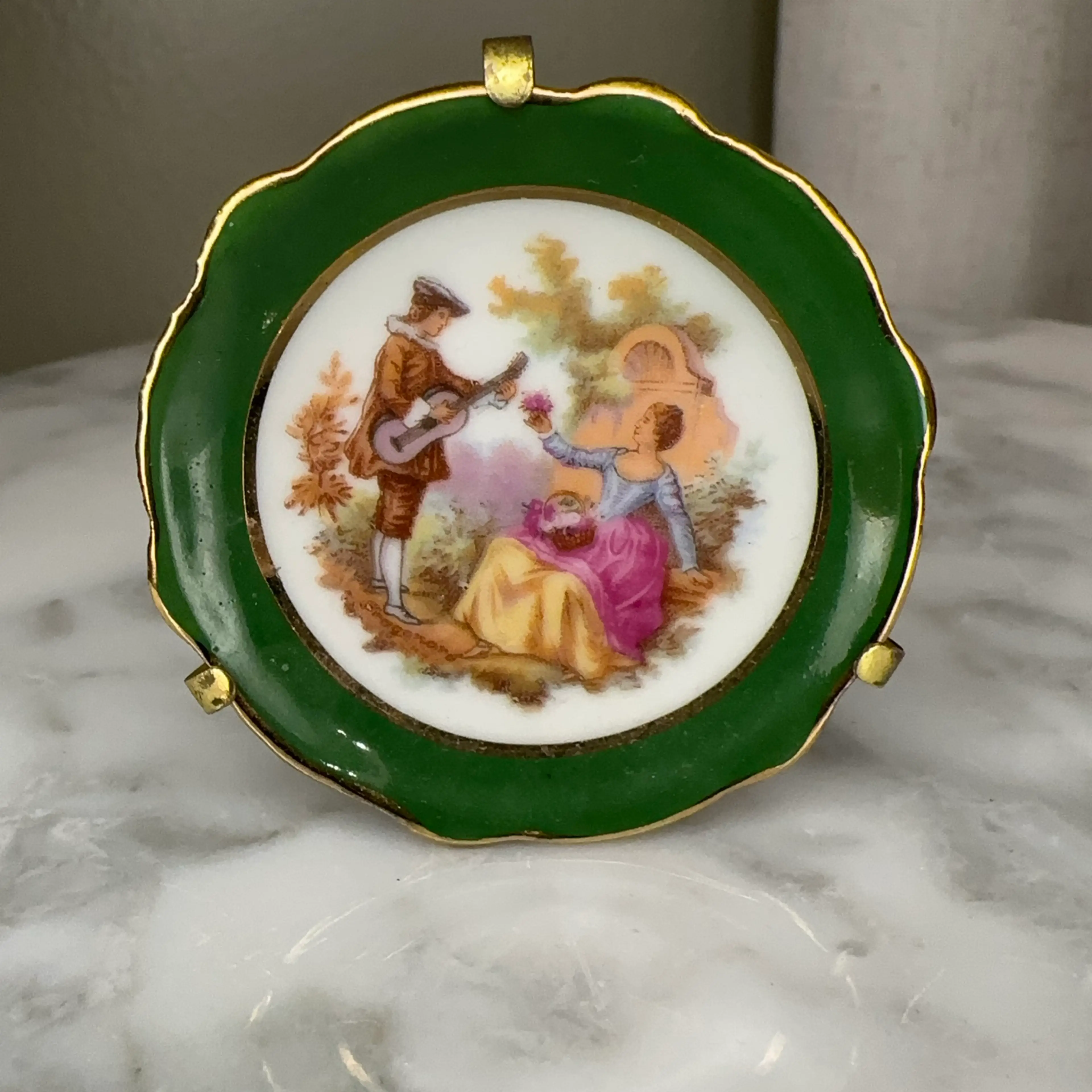 Image 1 of 2