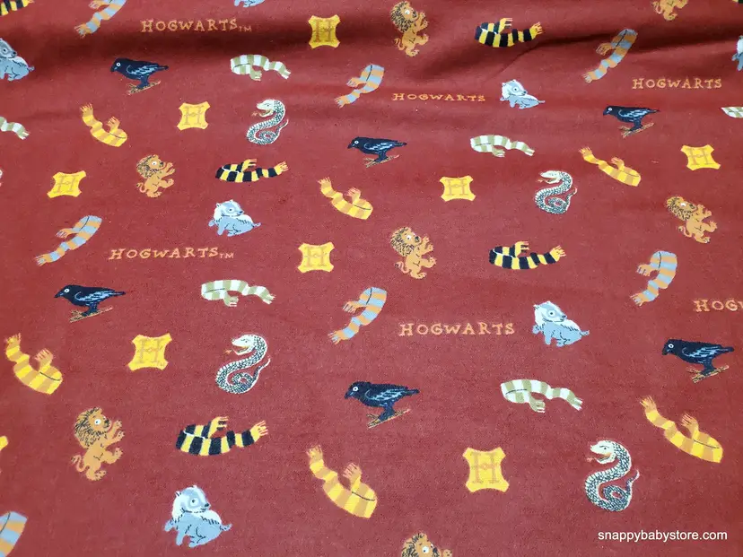 Harry Potter Gryffindor House Scarves Flannel Fabric Remnant - 100% Cotton - Choose Size - Soft Craft & Quilting Fabric