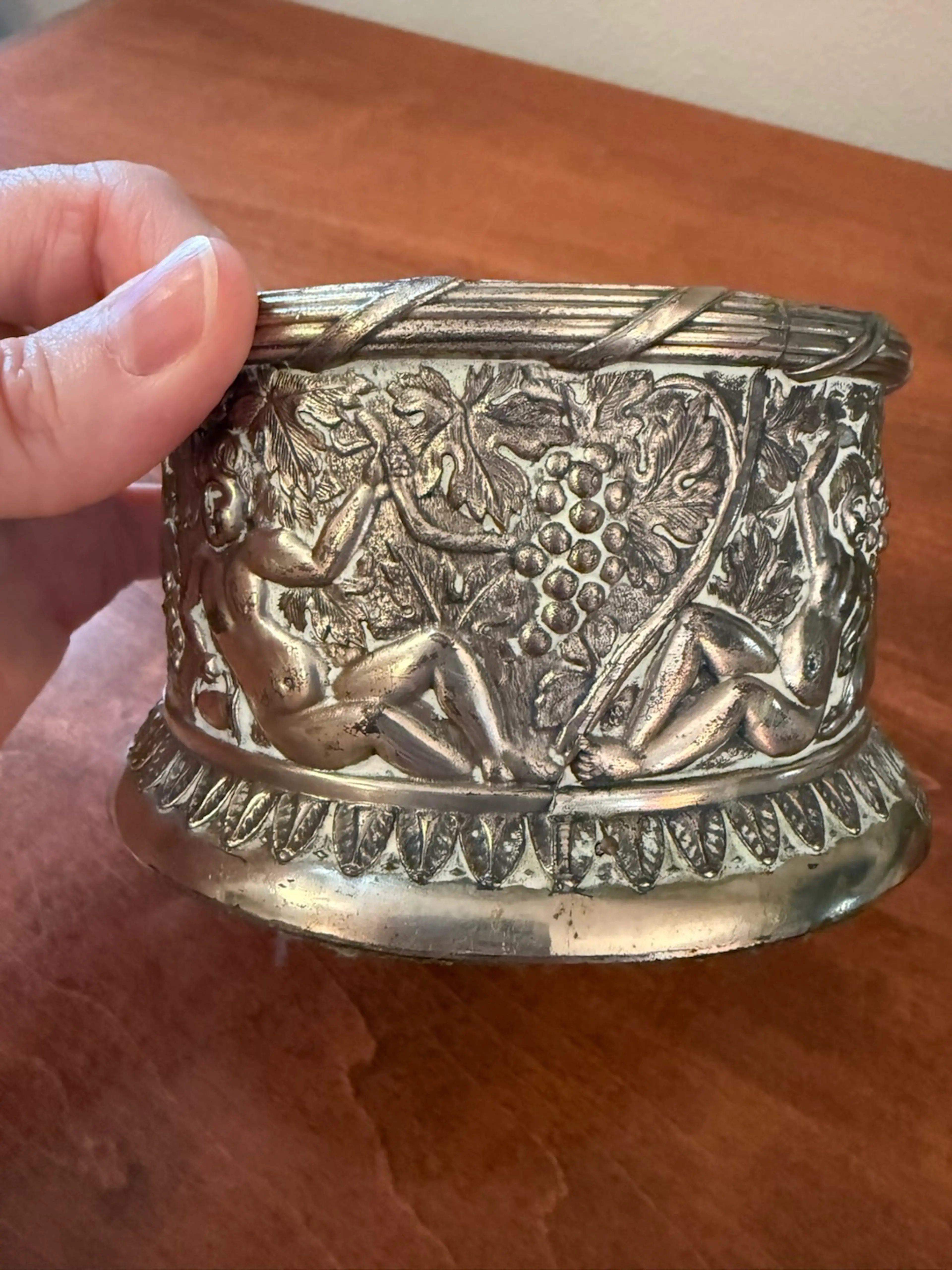 Image 3 of 6