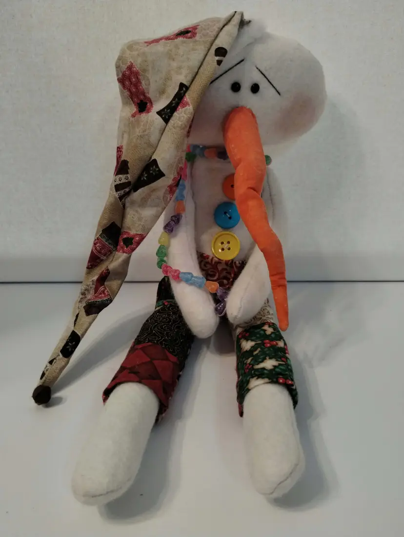 Handmade Country-Style Snowman Doll Shelf Sitter Featuring a Long Carrot Nose