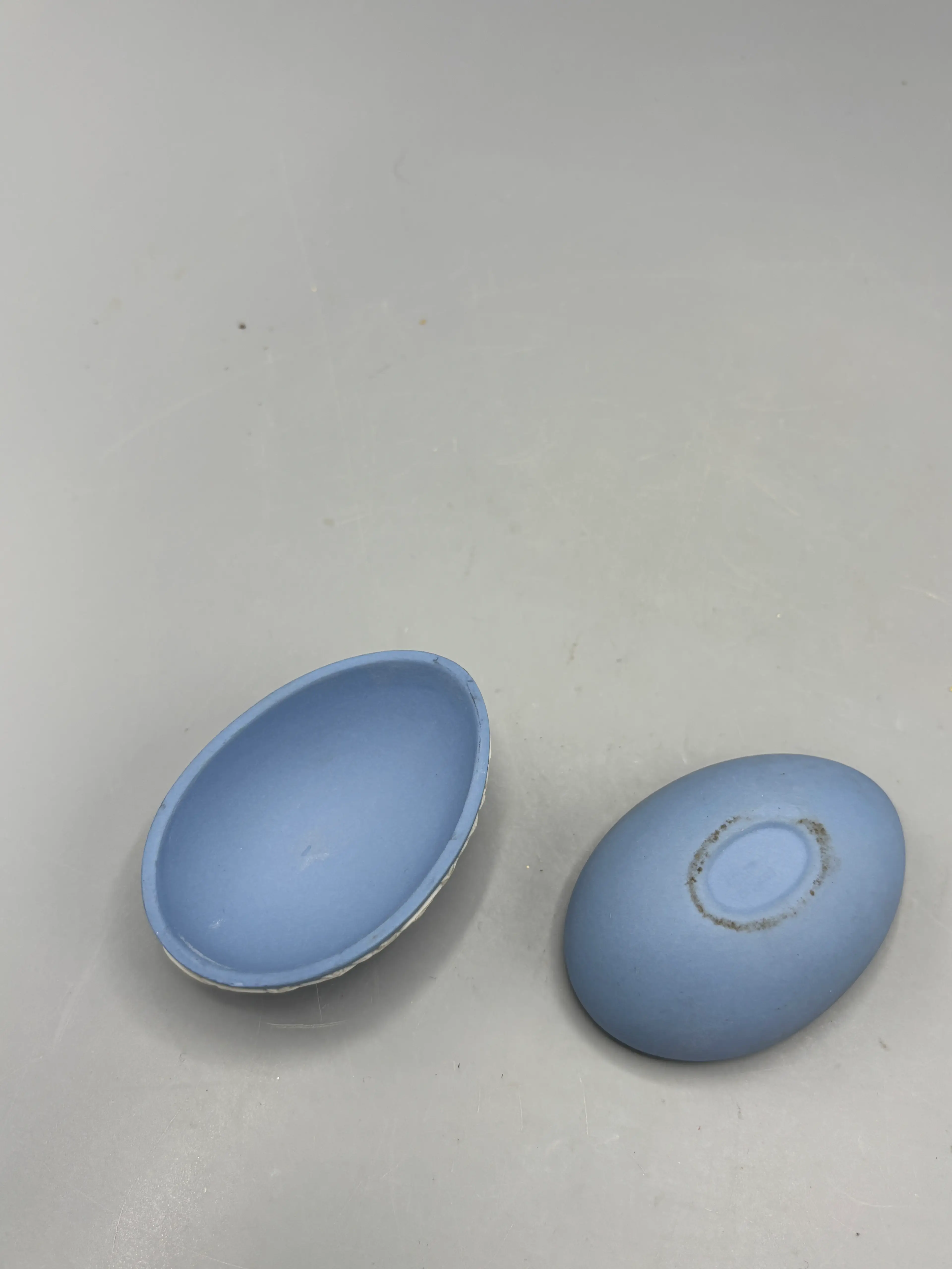 Image 3 of 4