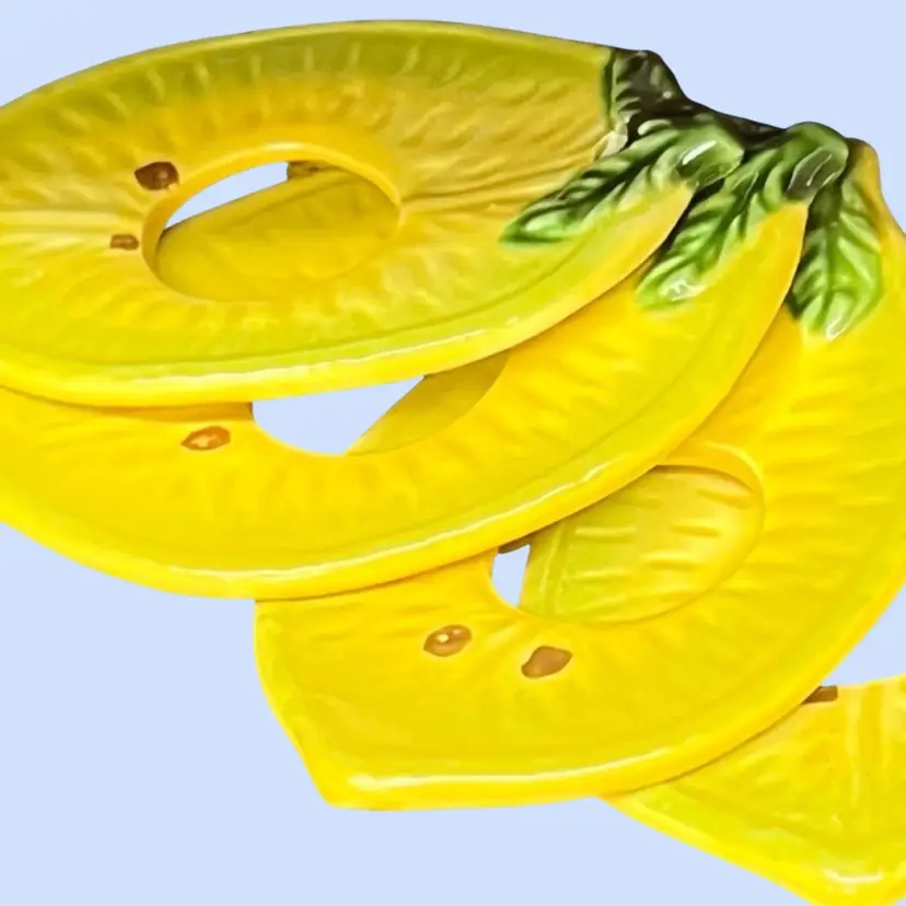 #222- Napkin Rings 4pc Lemon Slice Ceramic