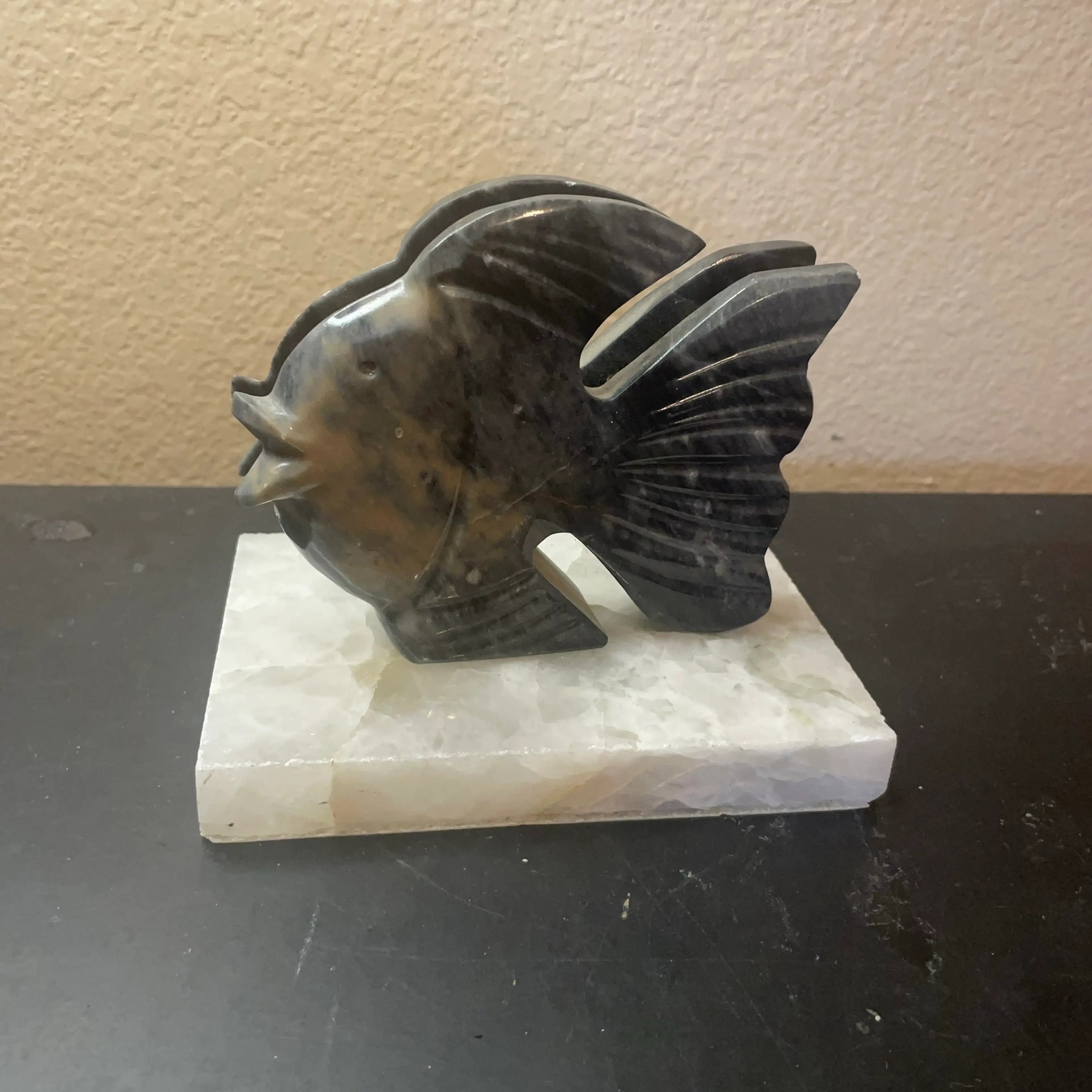 Image 3 of 6