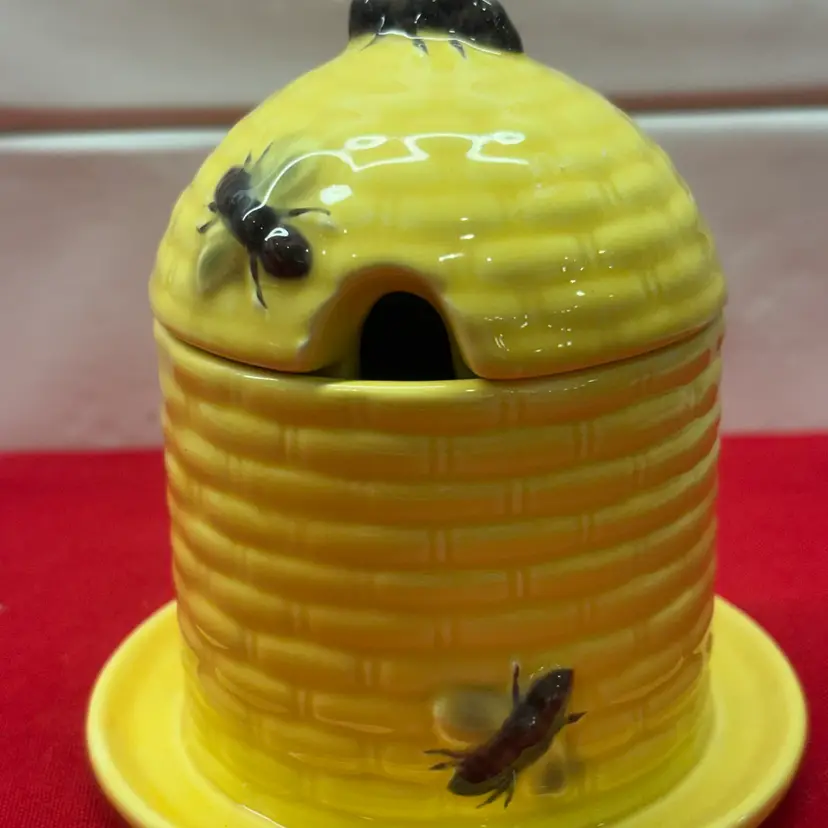 Goebel Beehive Honeypot - Bubble Bee Honey Jar - Attached Saucer - W. Germany