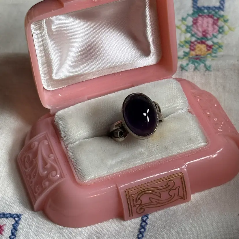 Sterling Silver Amethyst Ring Size 7