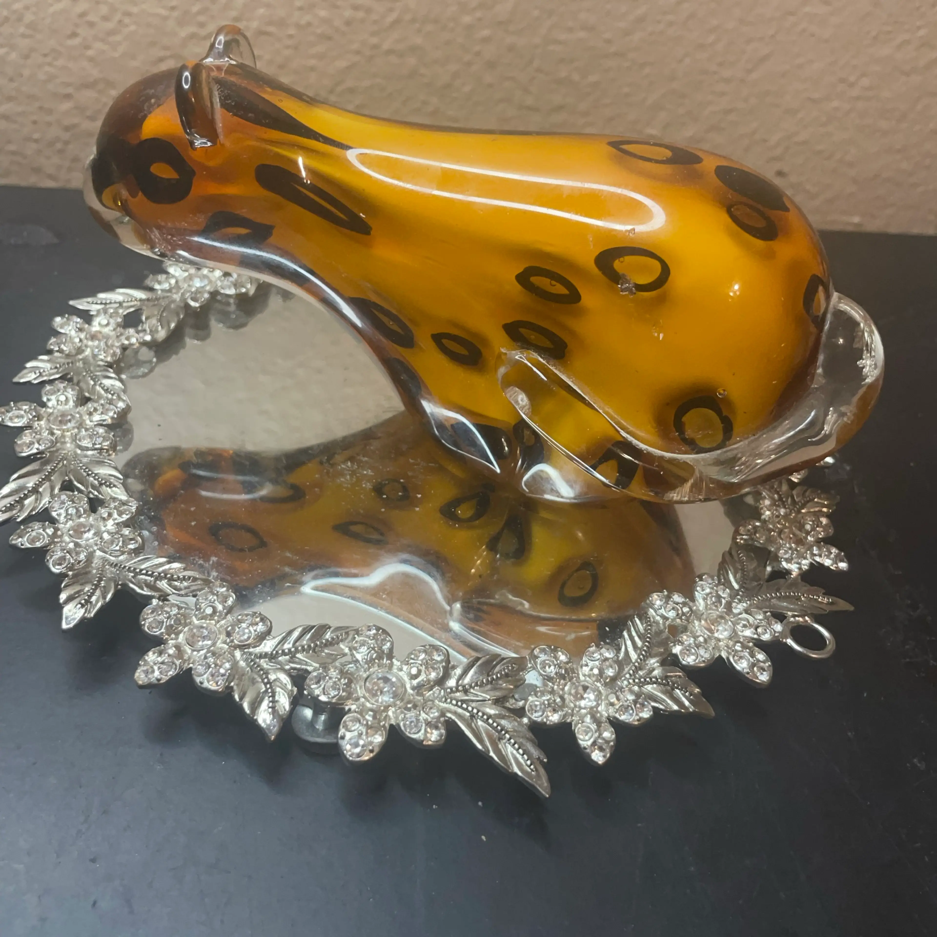 Image 4 of 8