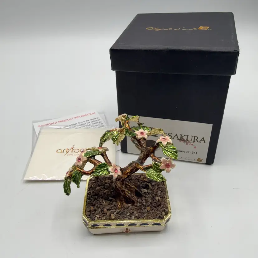 Objet D’ Art Sakura Metal Magnetic Trinket Box NIB with Papers AS IS
