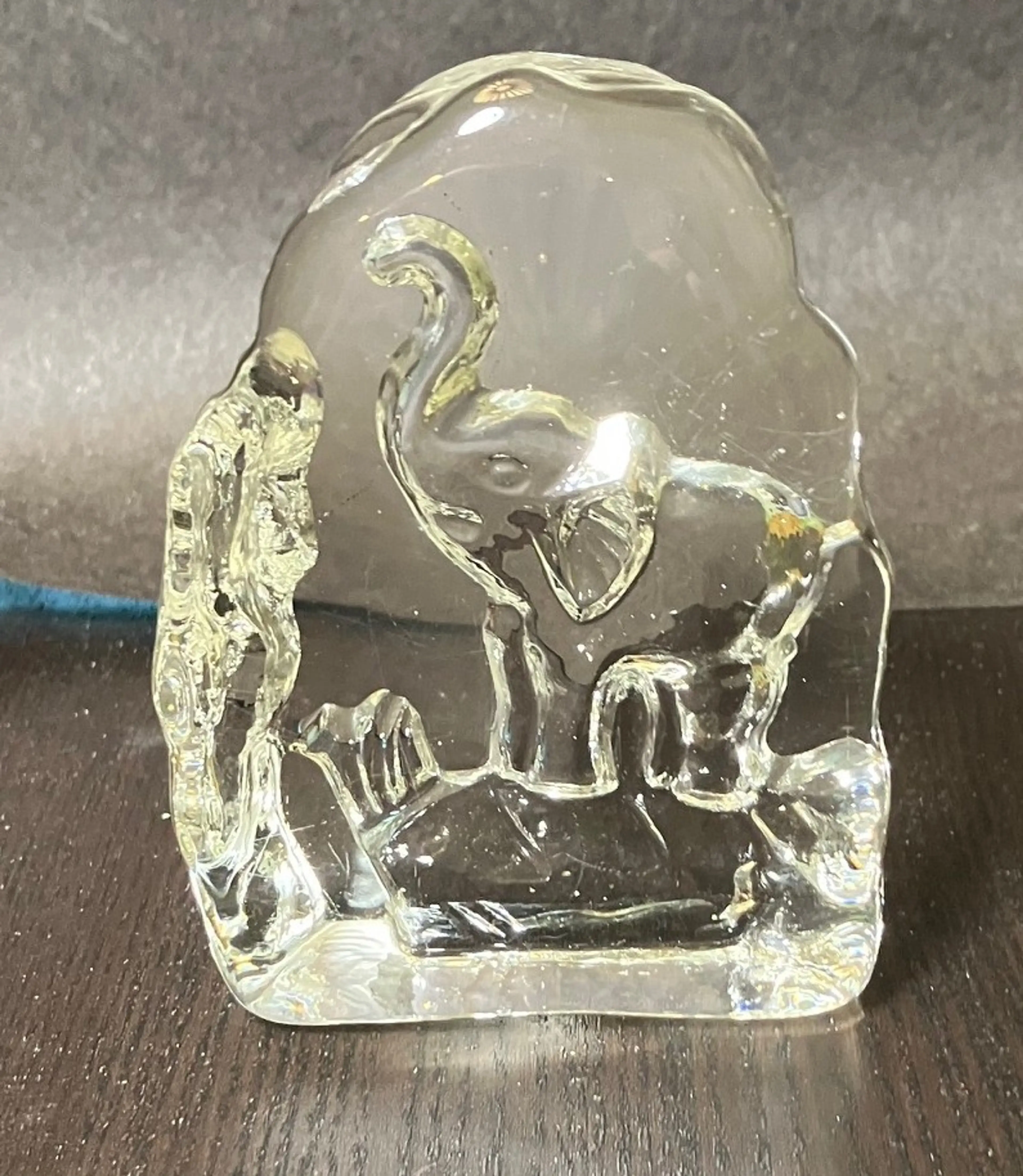 Image 3 of 7